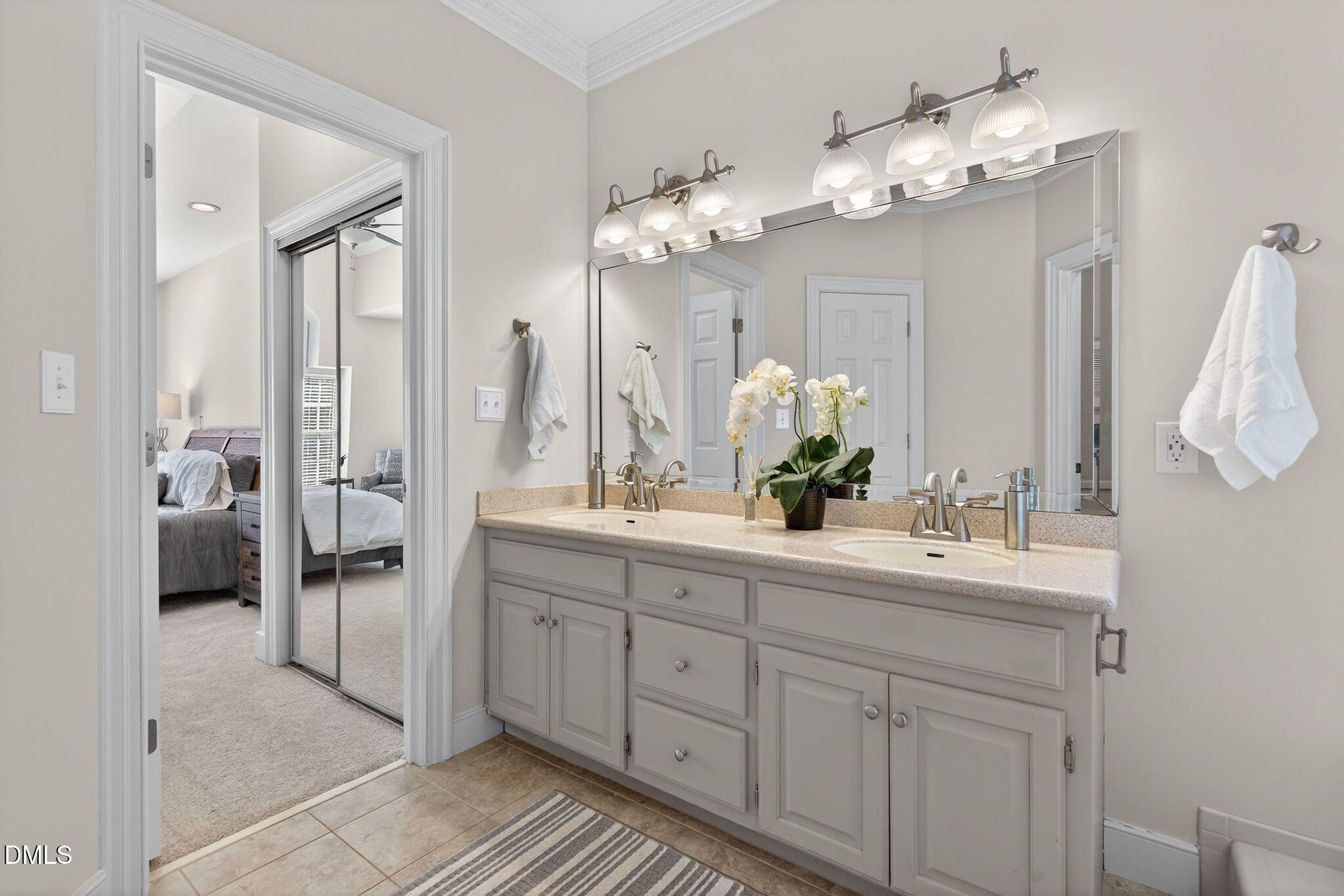 101 Flying Hills Circle