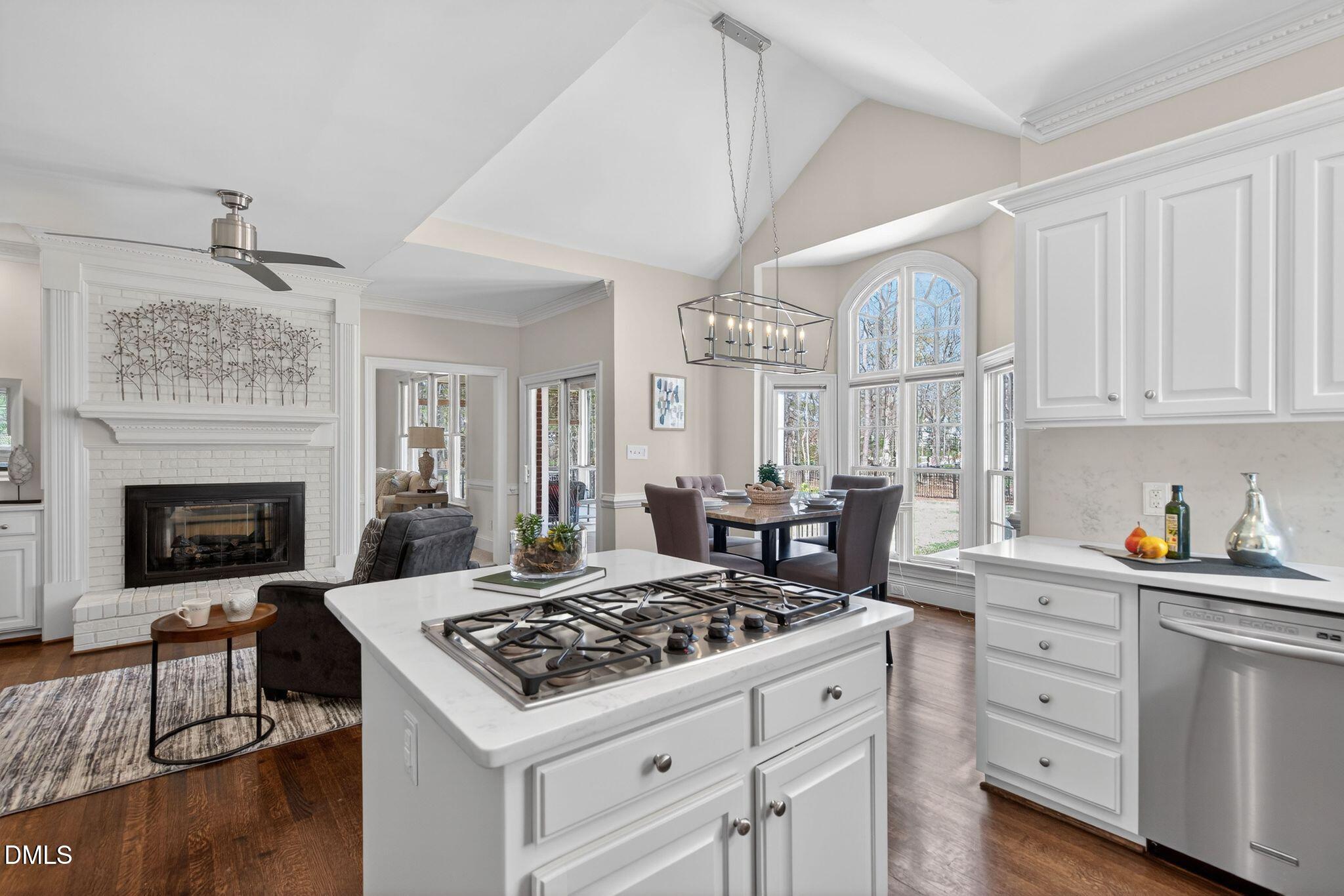 101 Flying Hills Circle