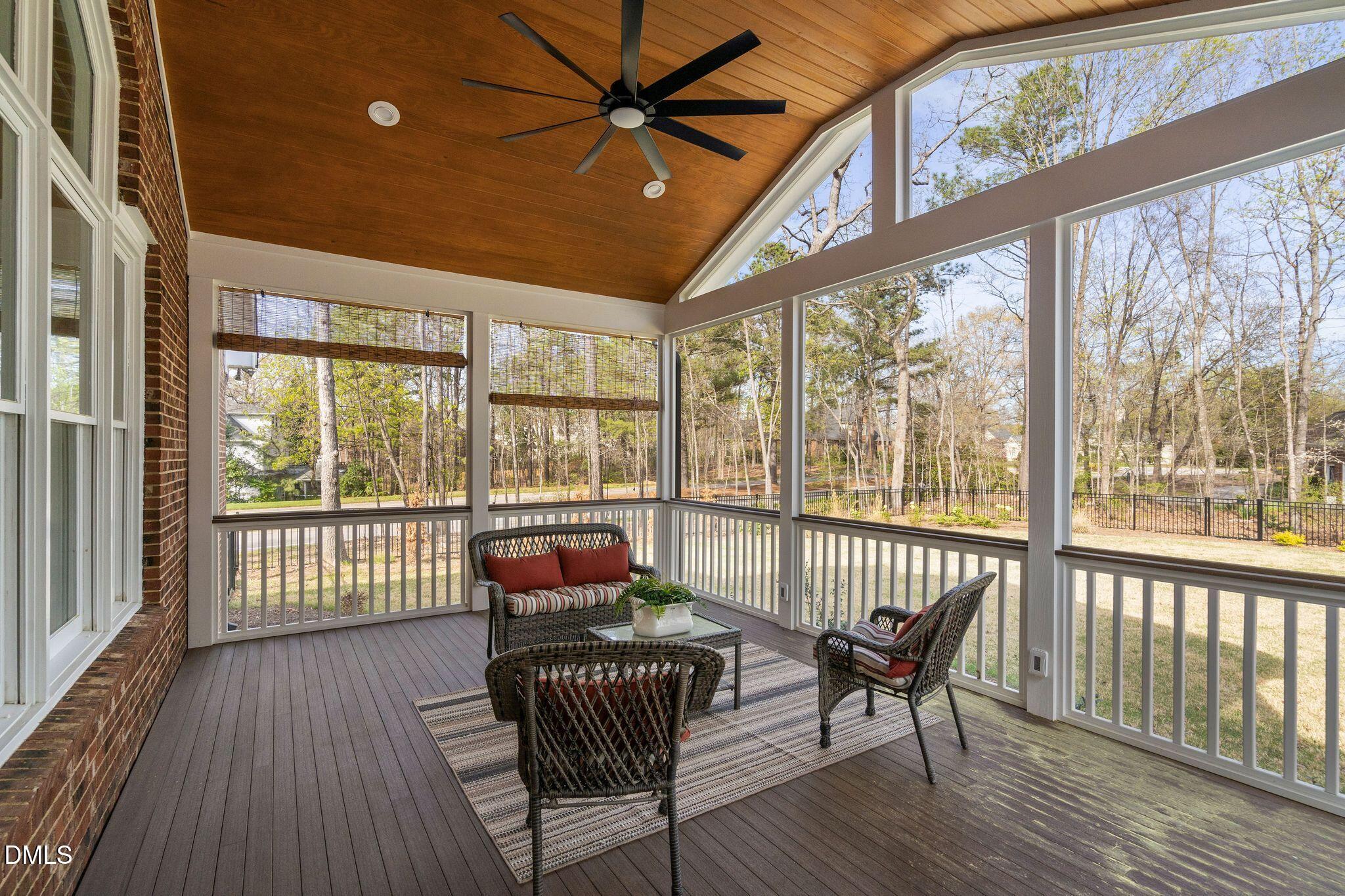101 Flying Hills Circle
