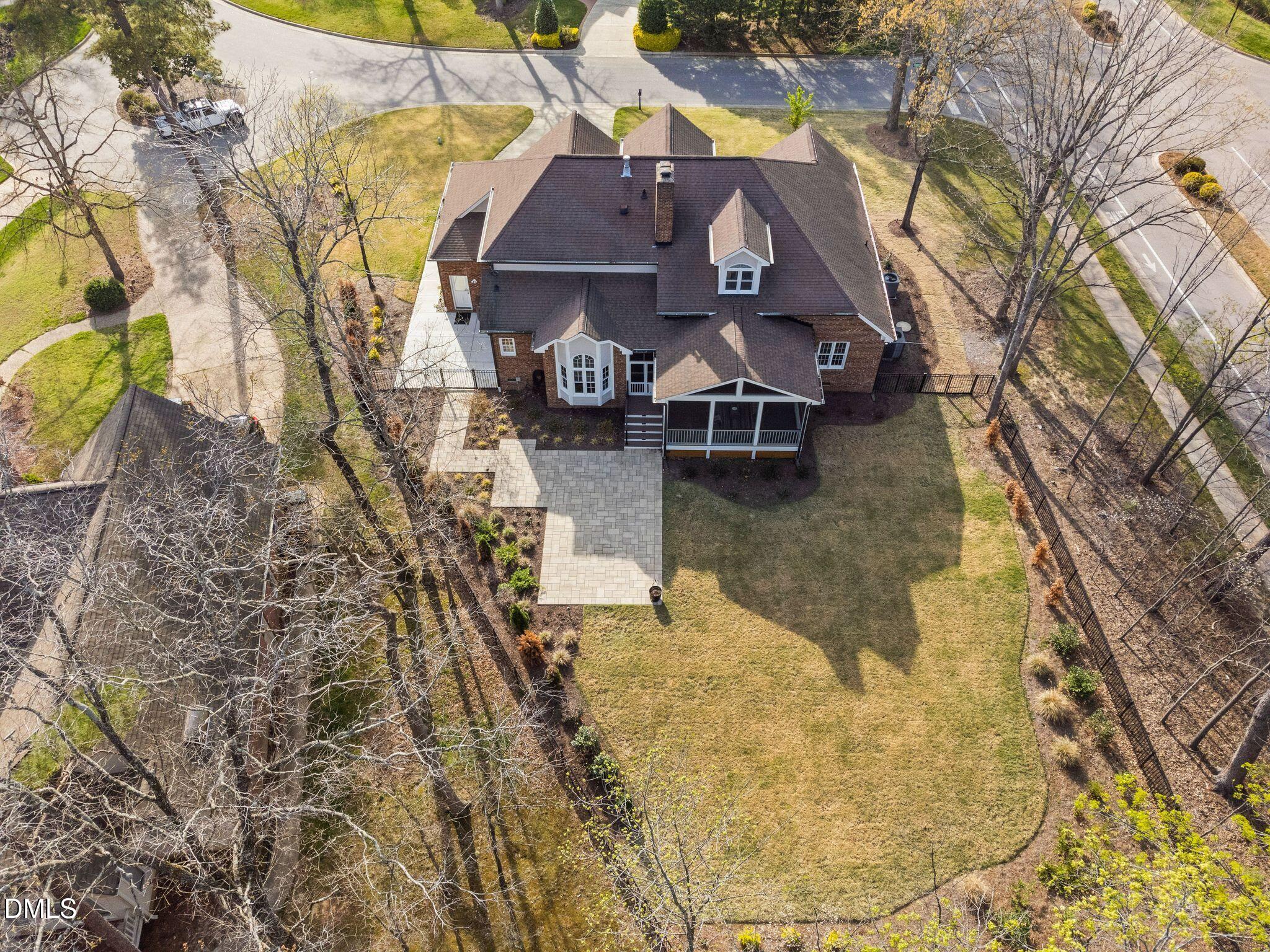 101 Flying Hills Circle