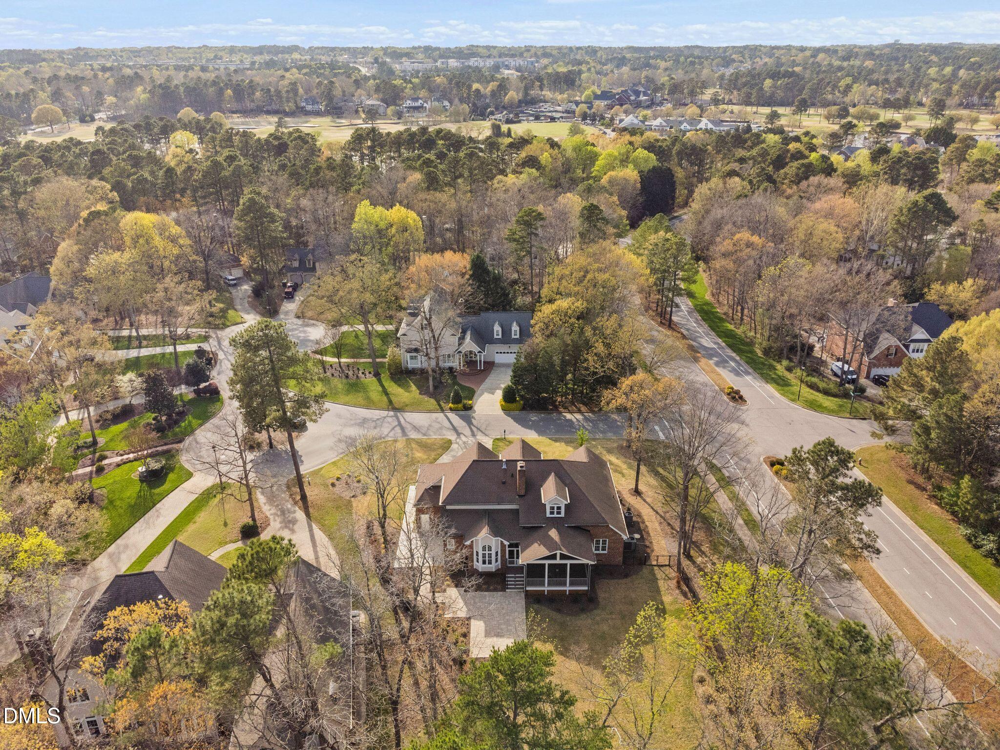 101 Flying Hills Circle