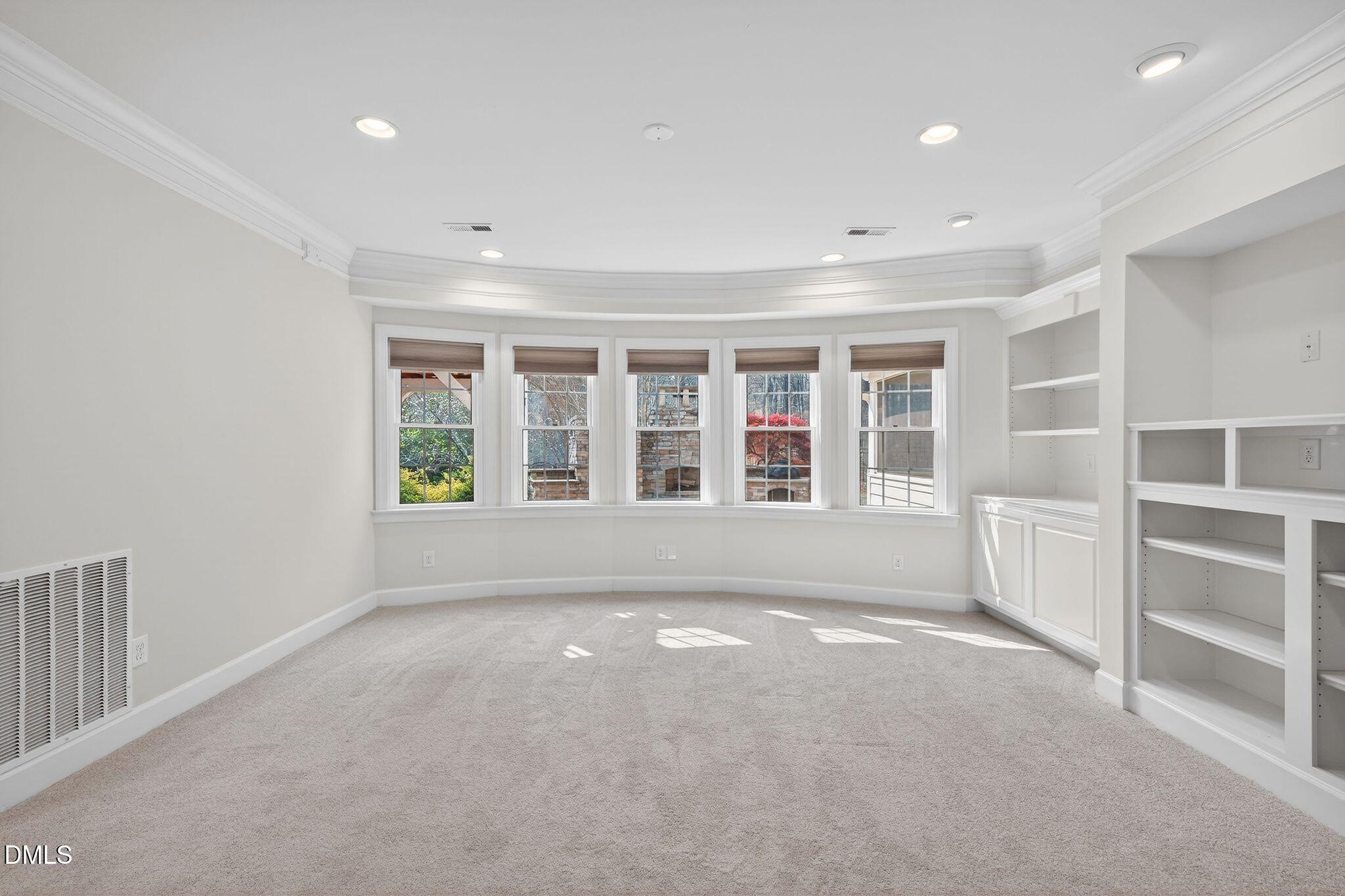 202 Lantern Ridge Lane