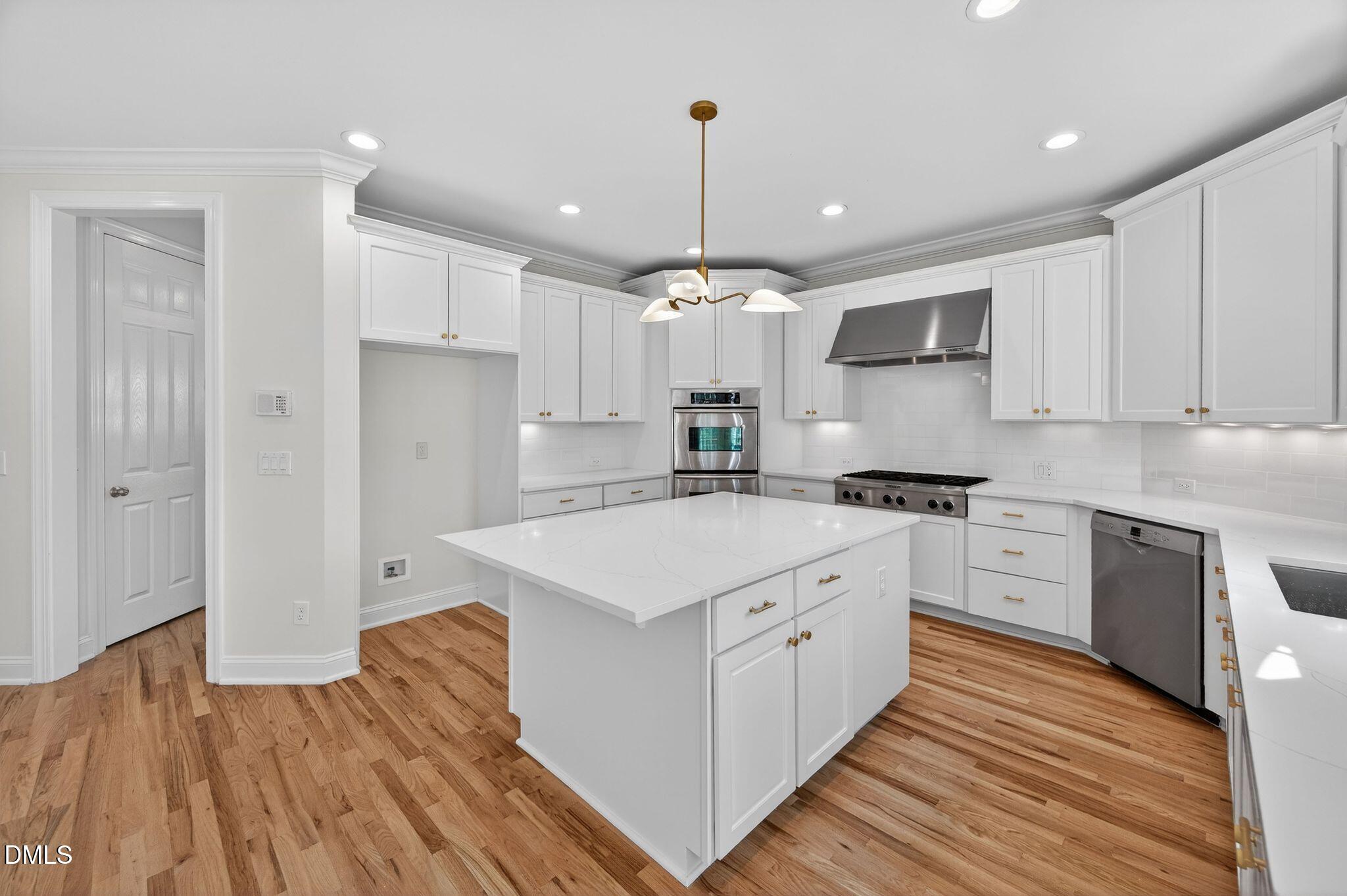 202 Lantern Ridge Lane