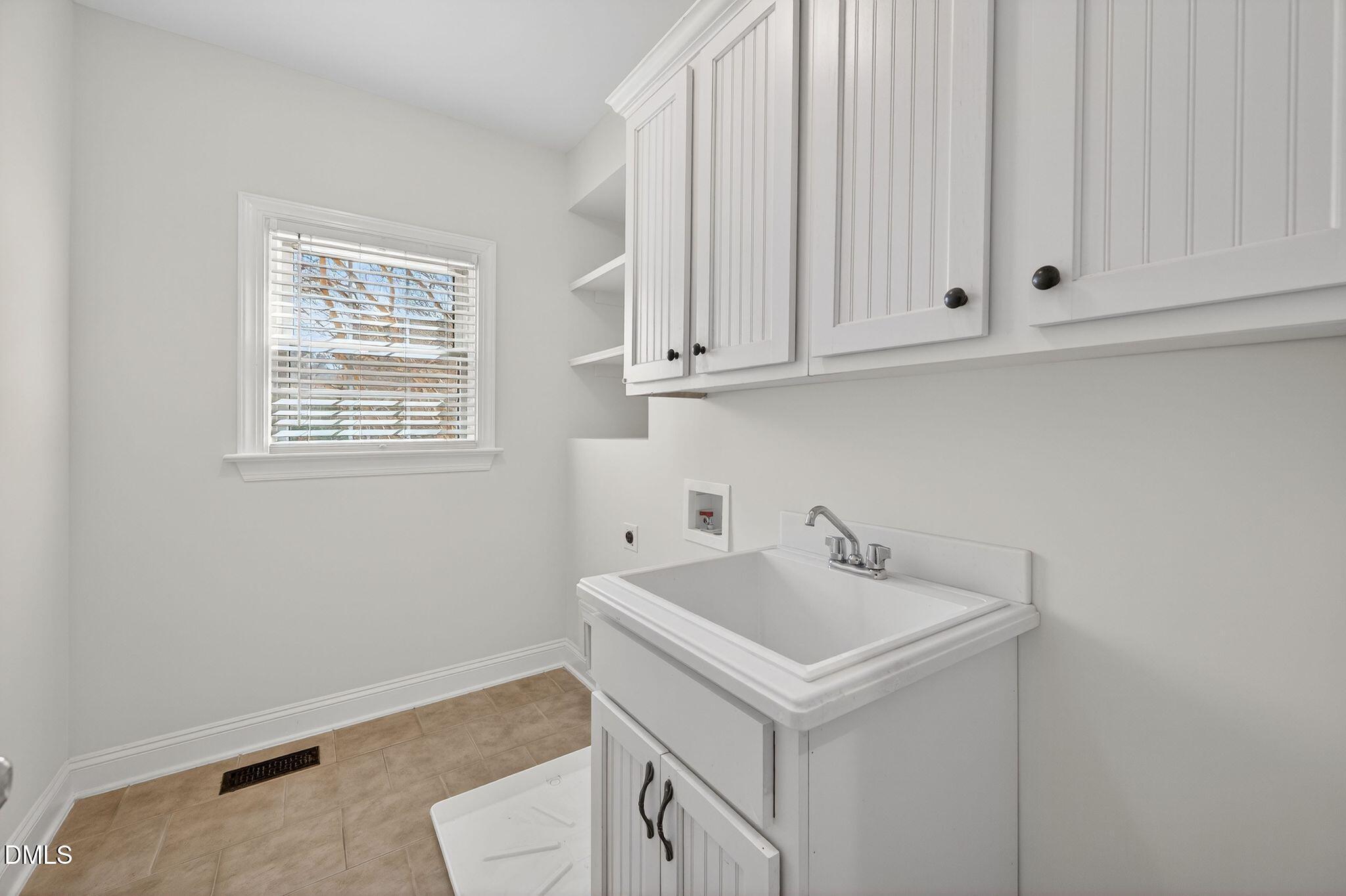 202 Lantern Ridge Lane