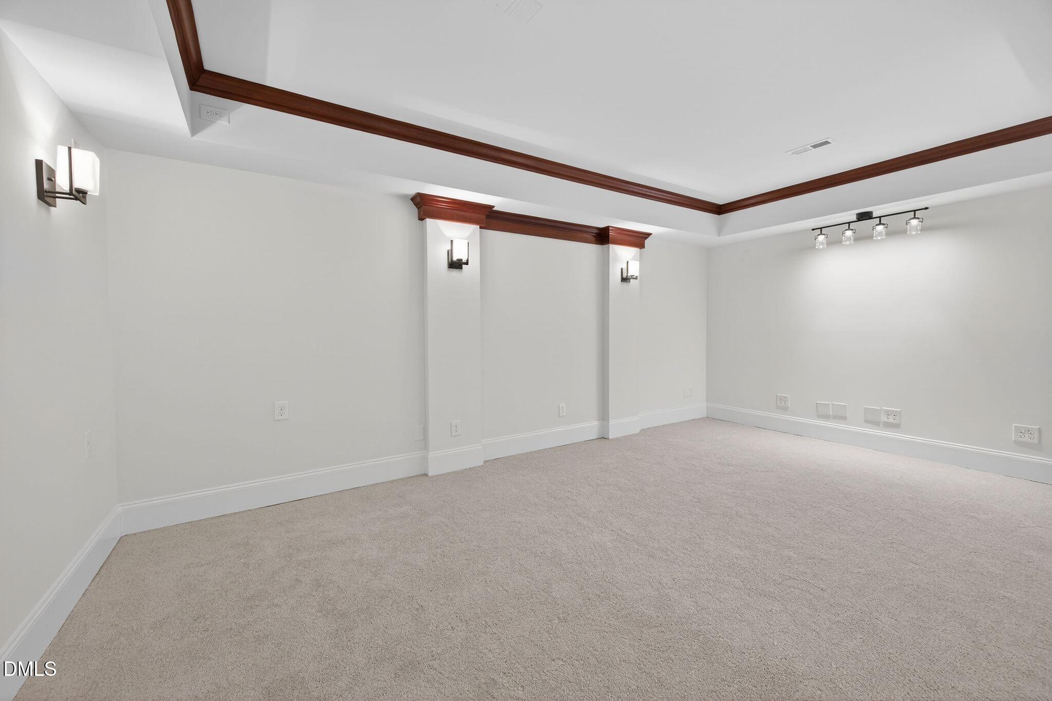 202 Lantern Ridge Lane