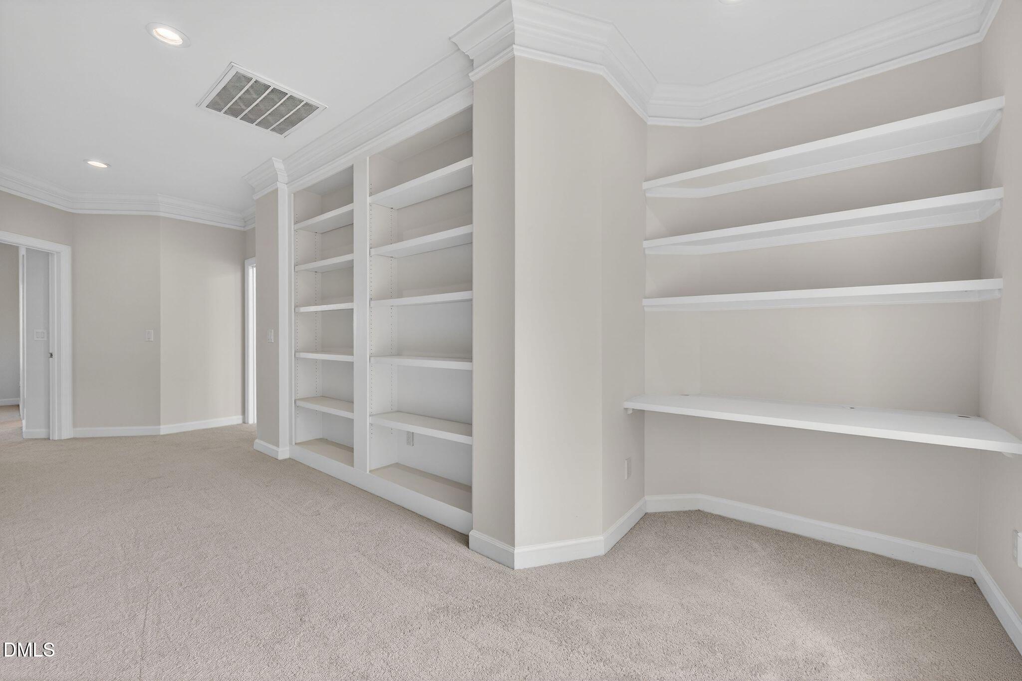 202 Lantern Ridge Lane