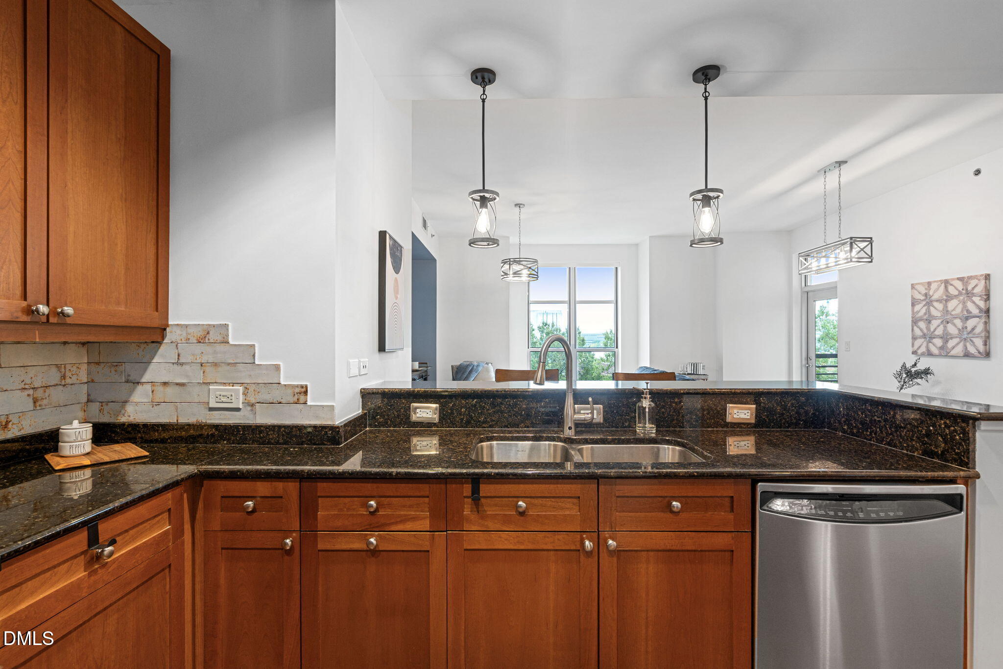 618 N Boylan Avenue # 812