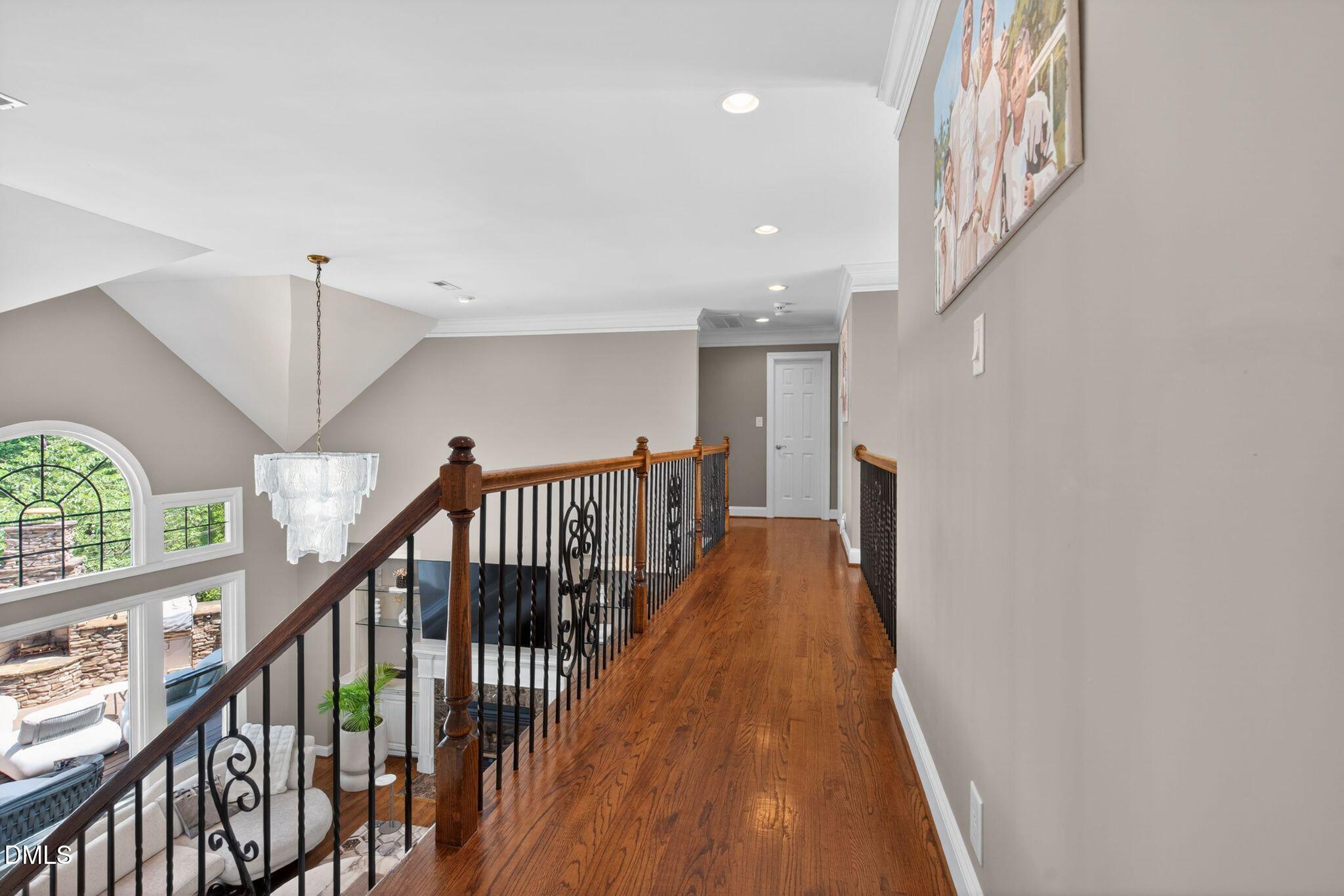 106 Caviston Way