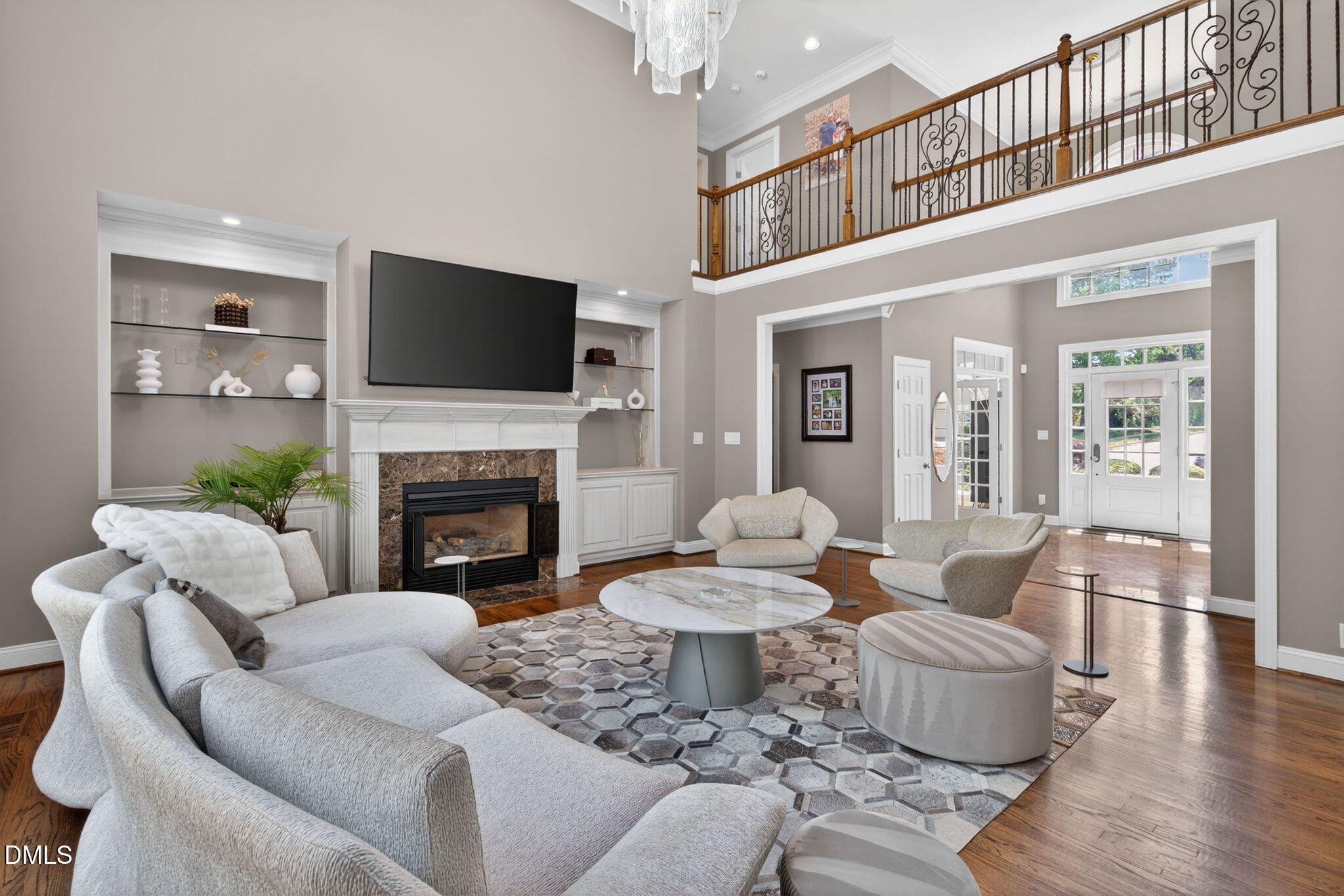 106 Caviston Way