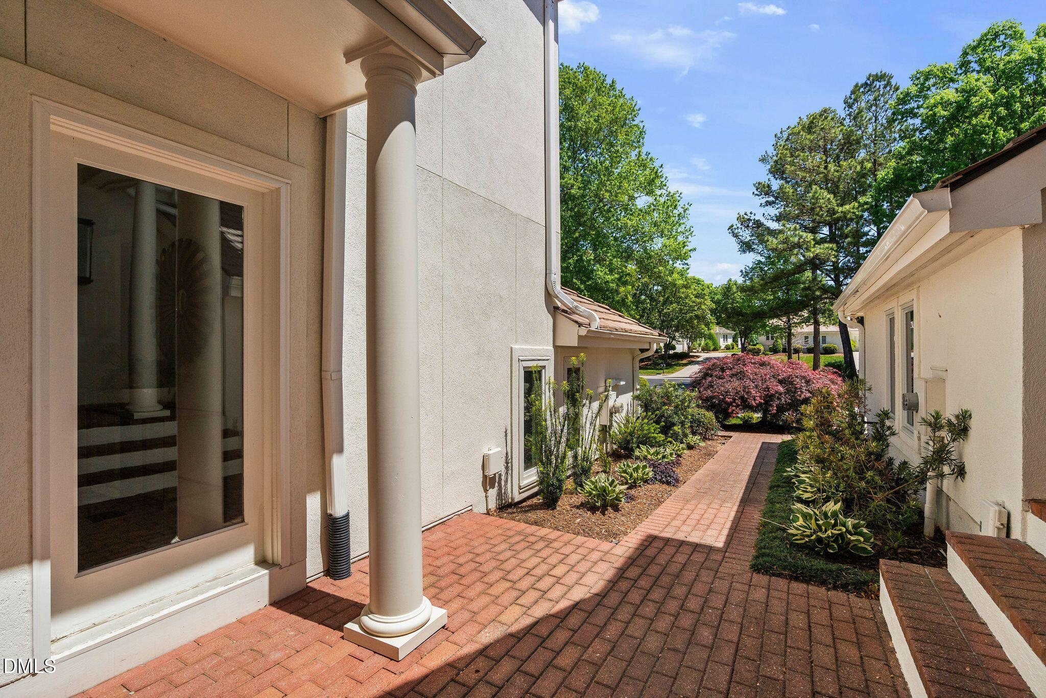 789 Crabtree Crossing Parkway