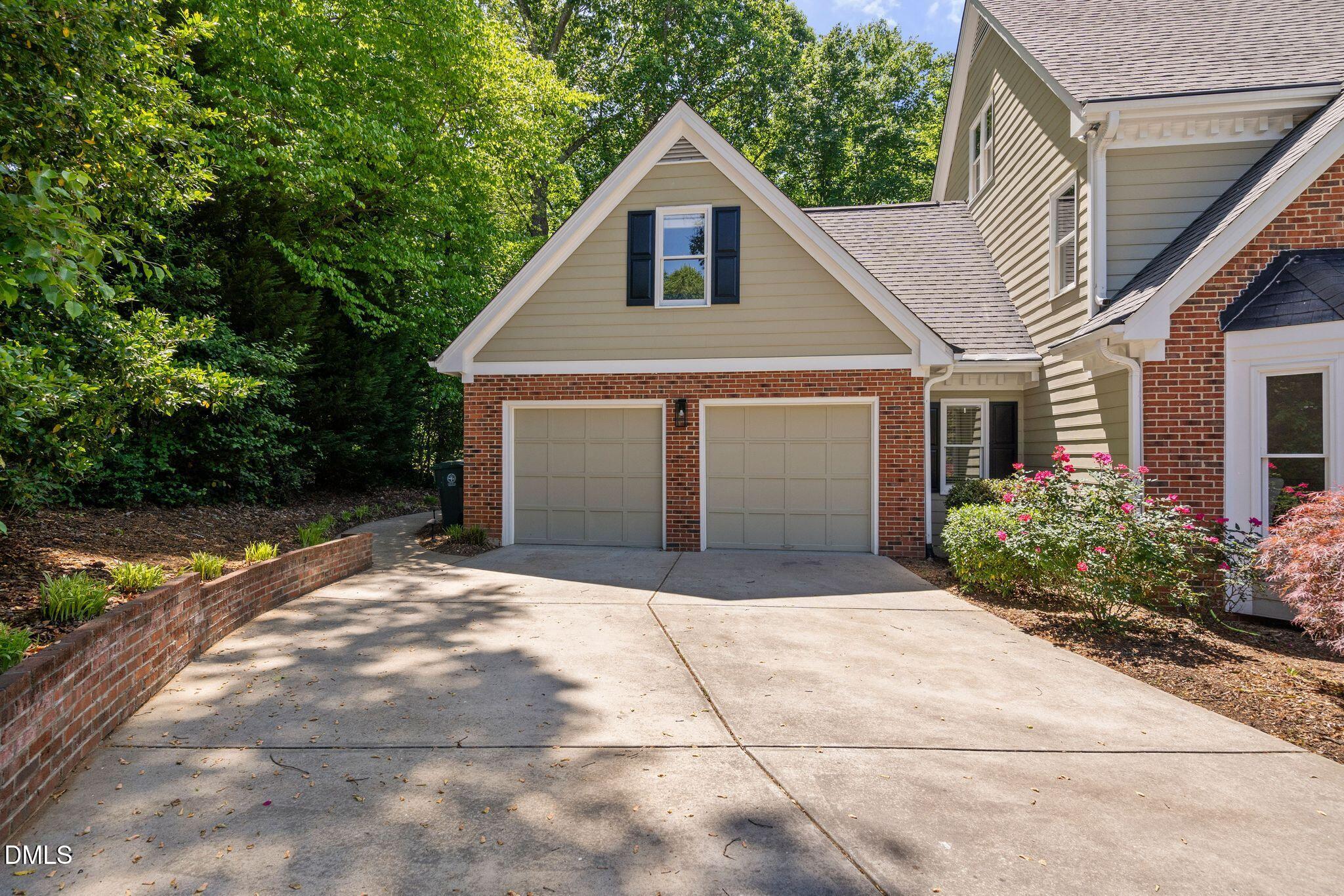 109 Clubstone Lane