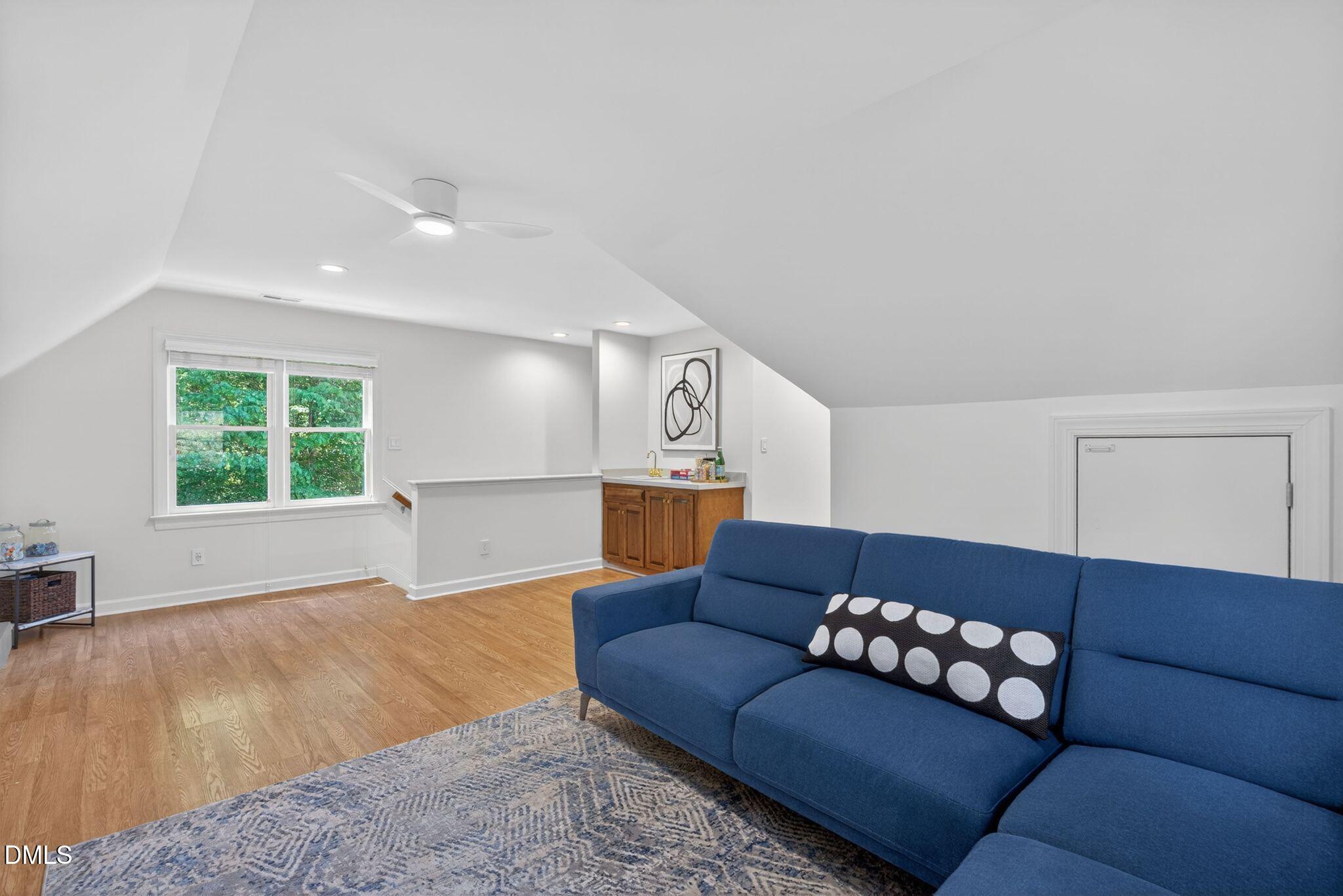 109 Clubstone Lane