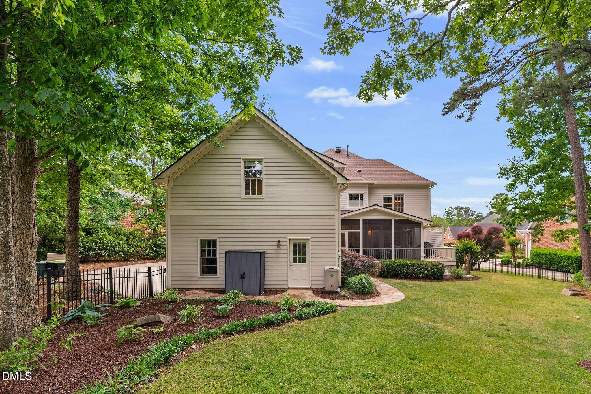 107 Preston Grande Way