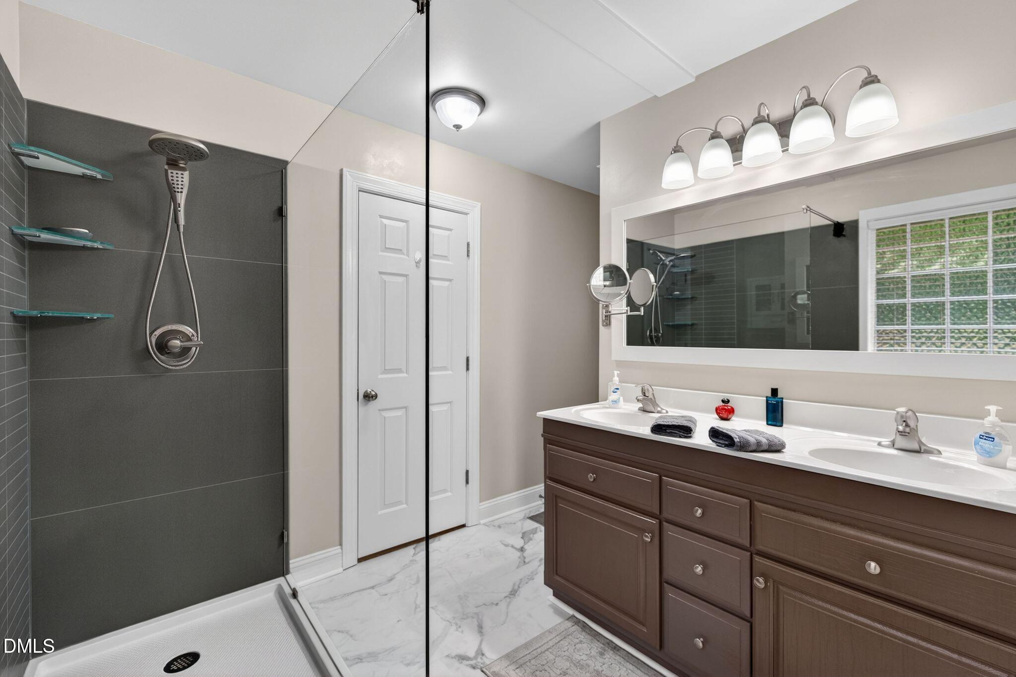 20 Foxhound Court
