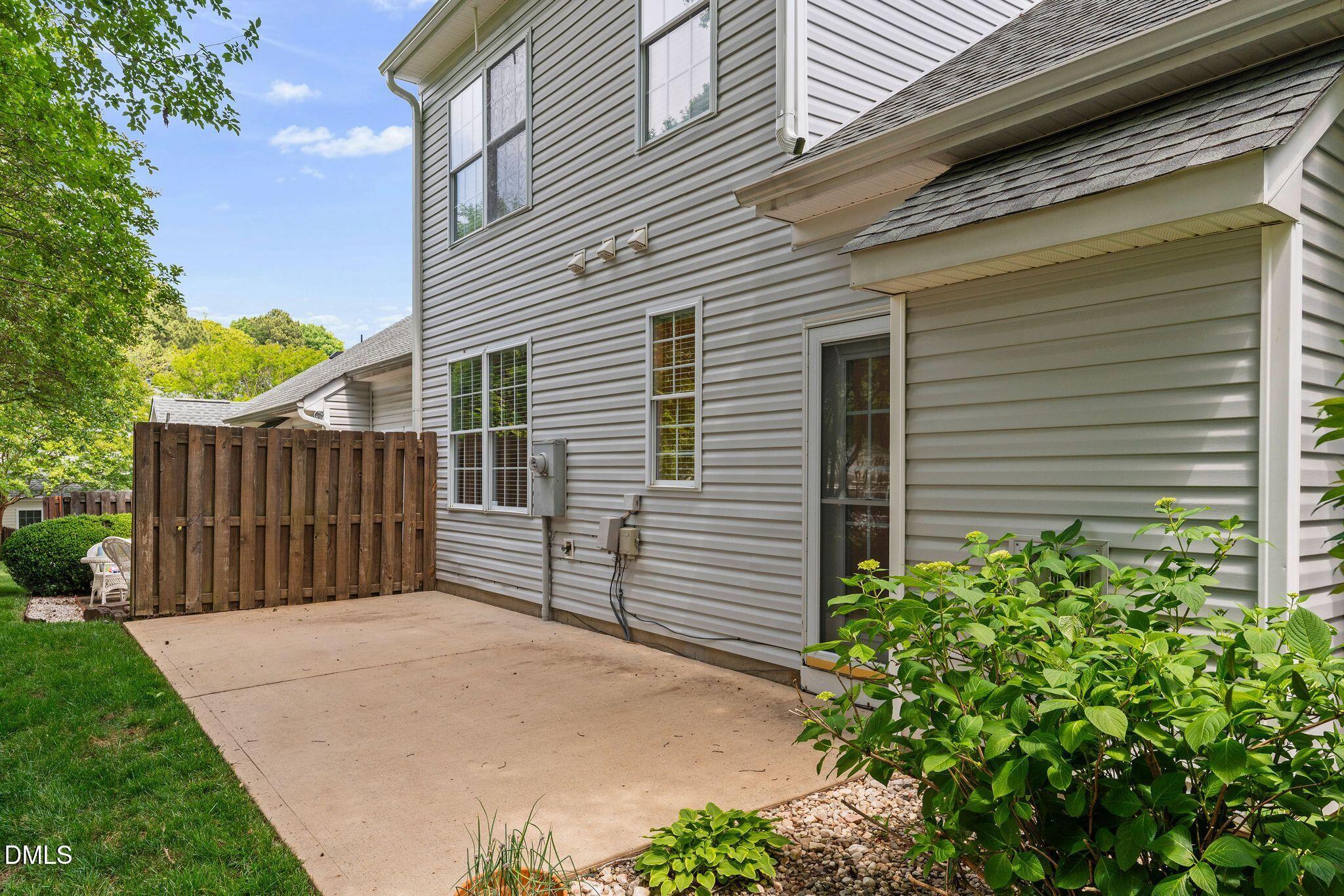 431 Sawgrass Hill Court