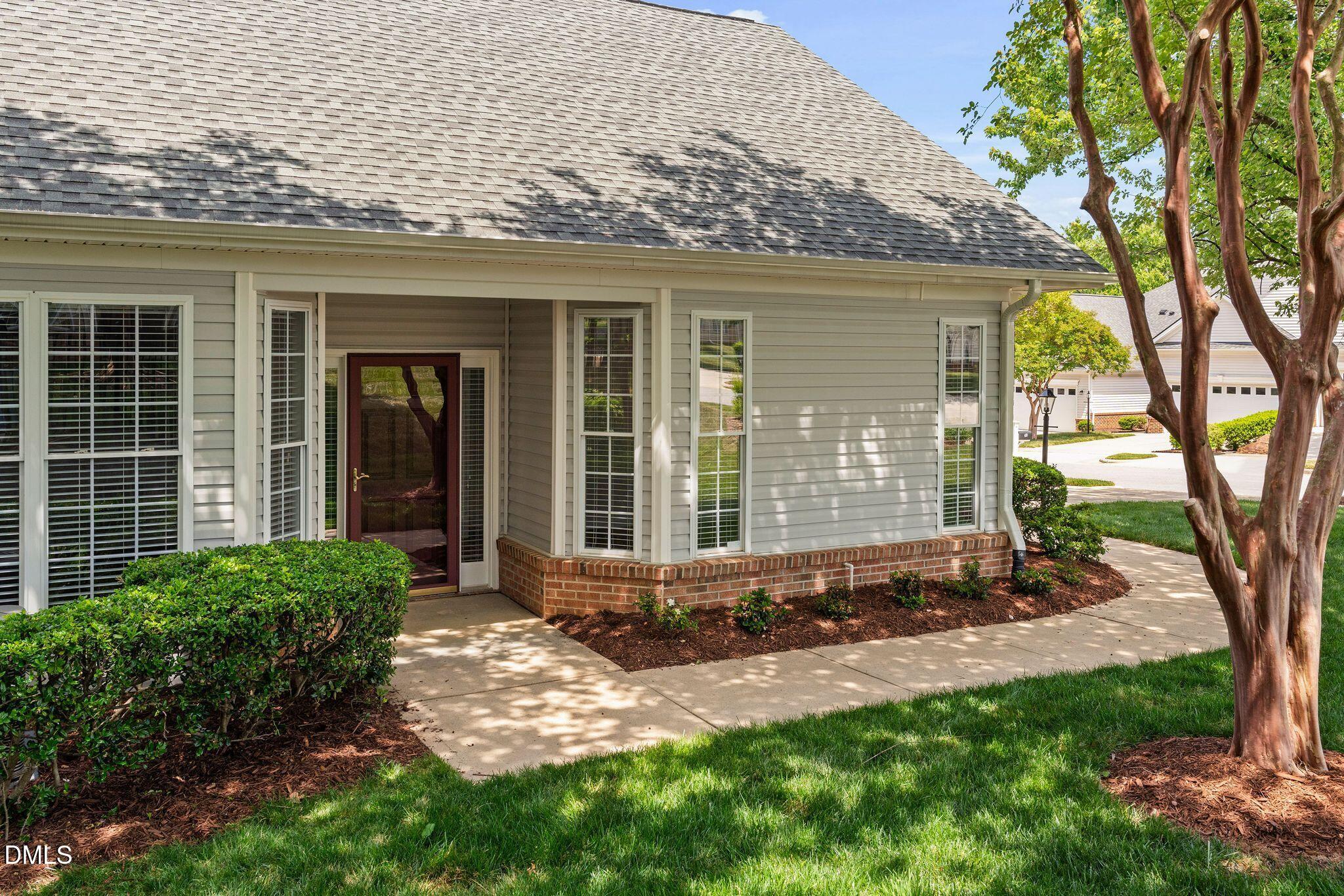 431 Sawgrass Hill Court
