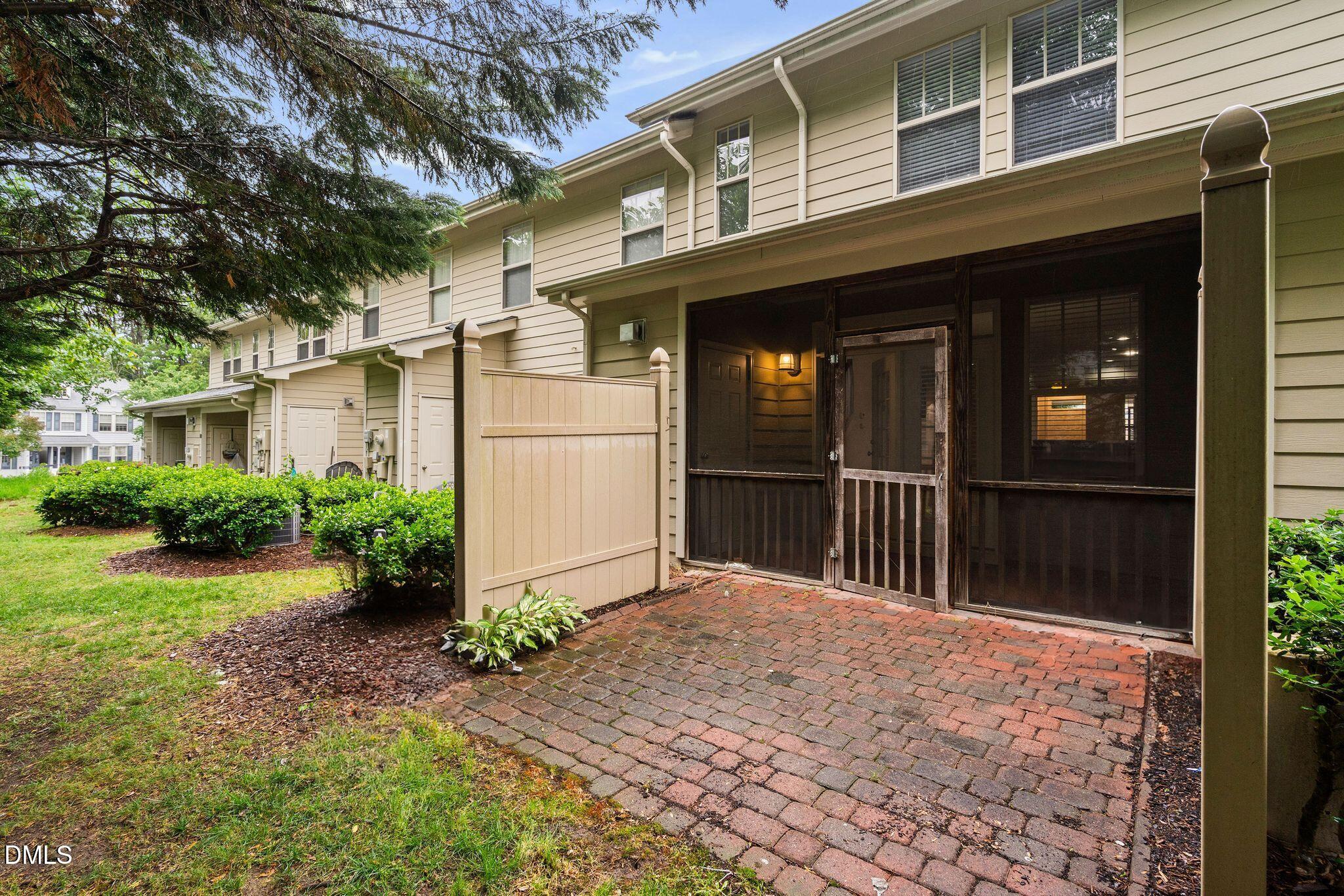 3018 Freeport Drive
