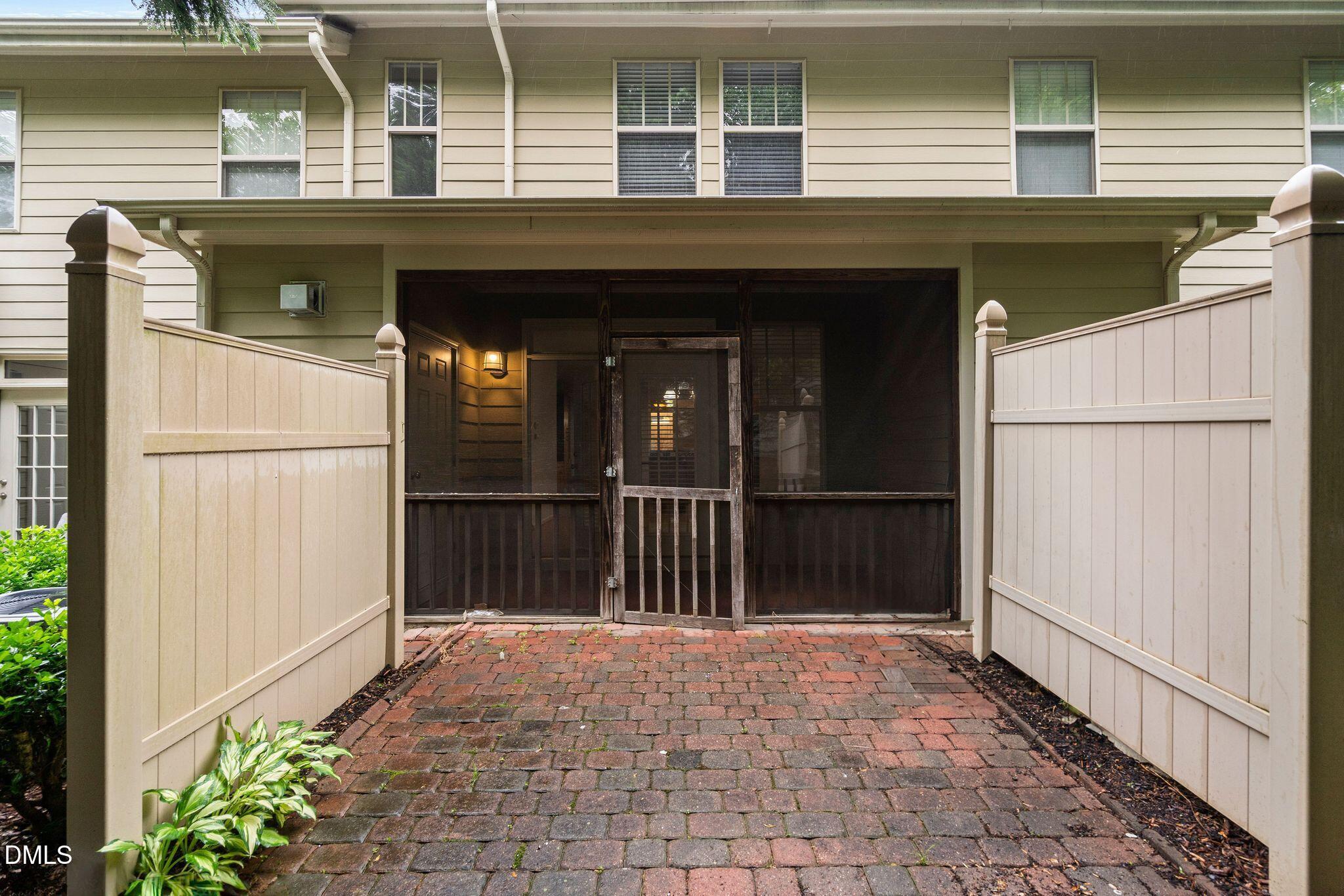 3018 Freeport Drive