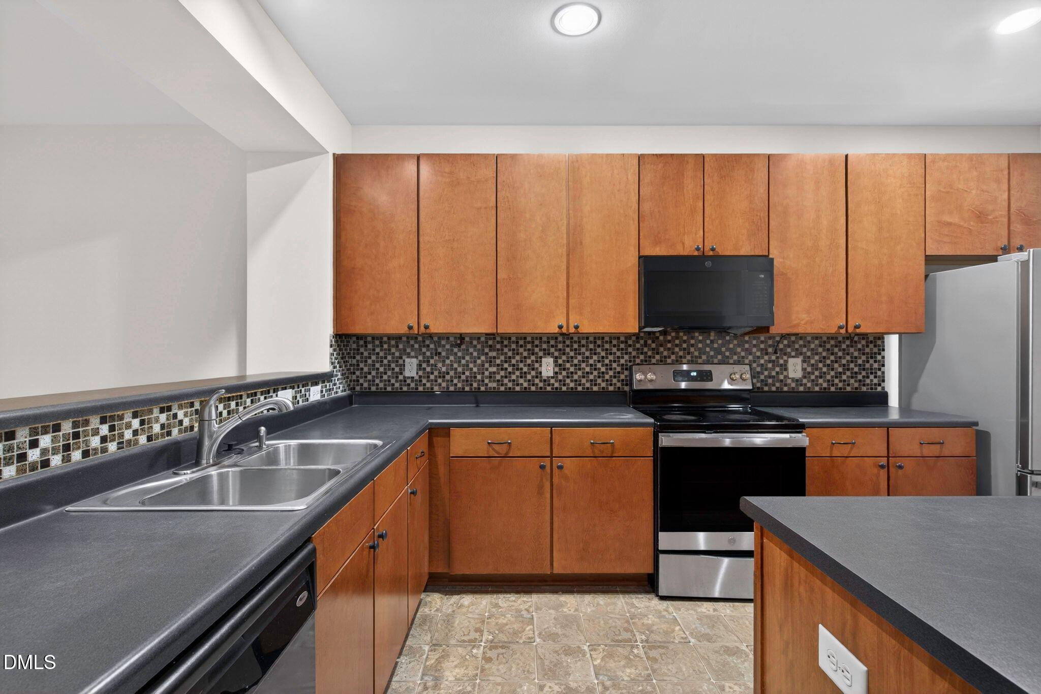 3018 Freeport Drive