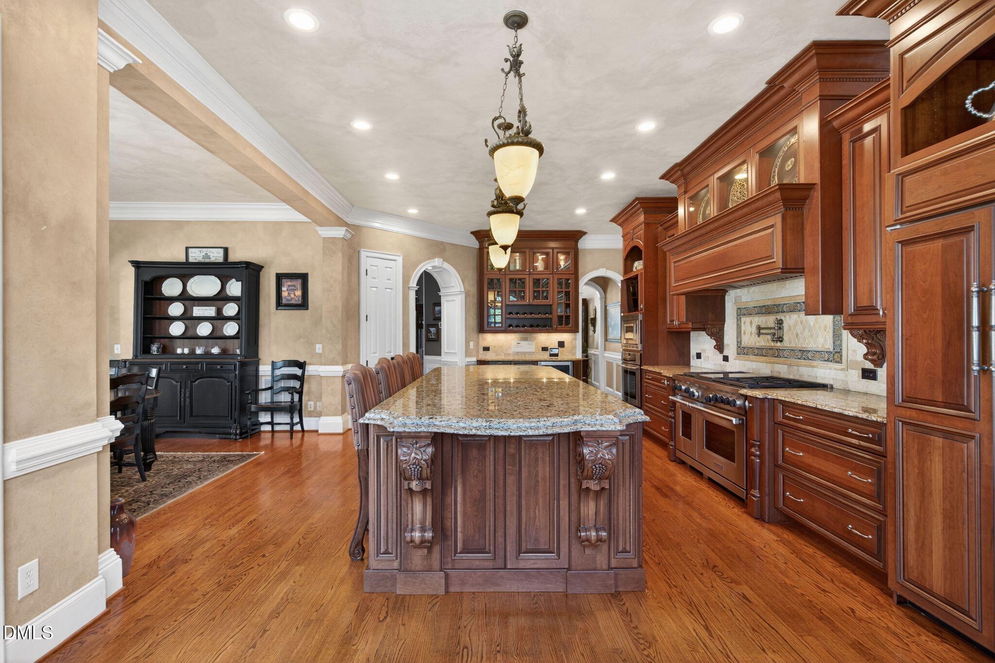 304 Pond Bluff Way