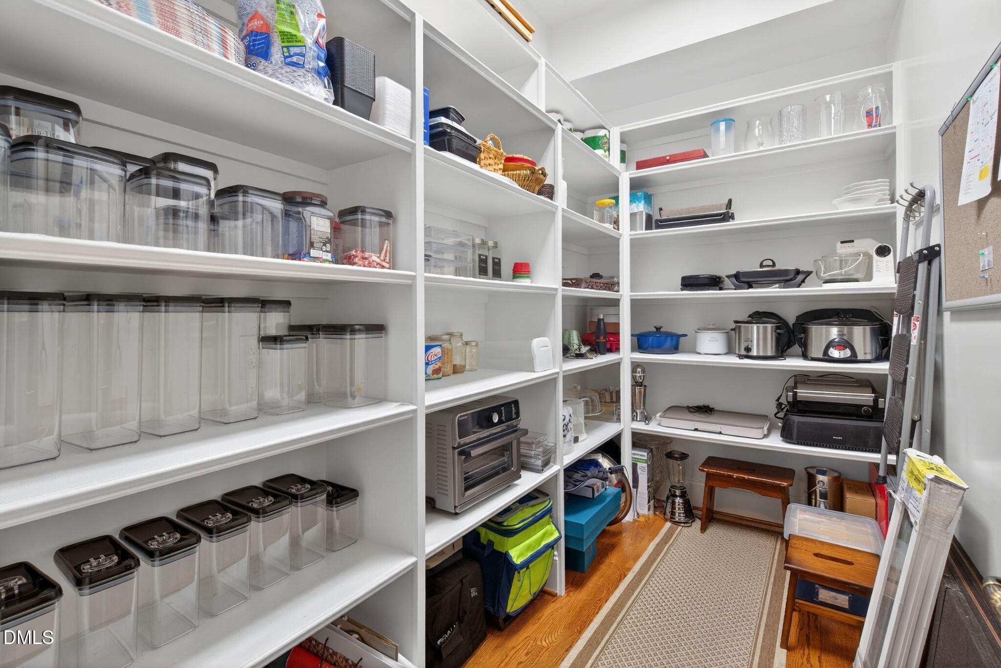 304 Pond Bluff Way