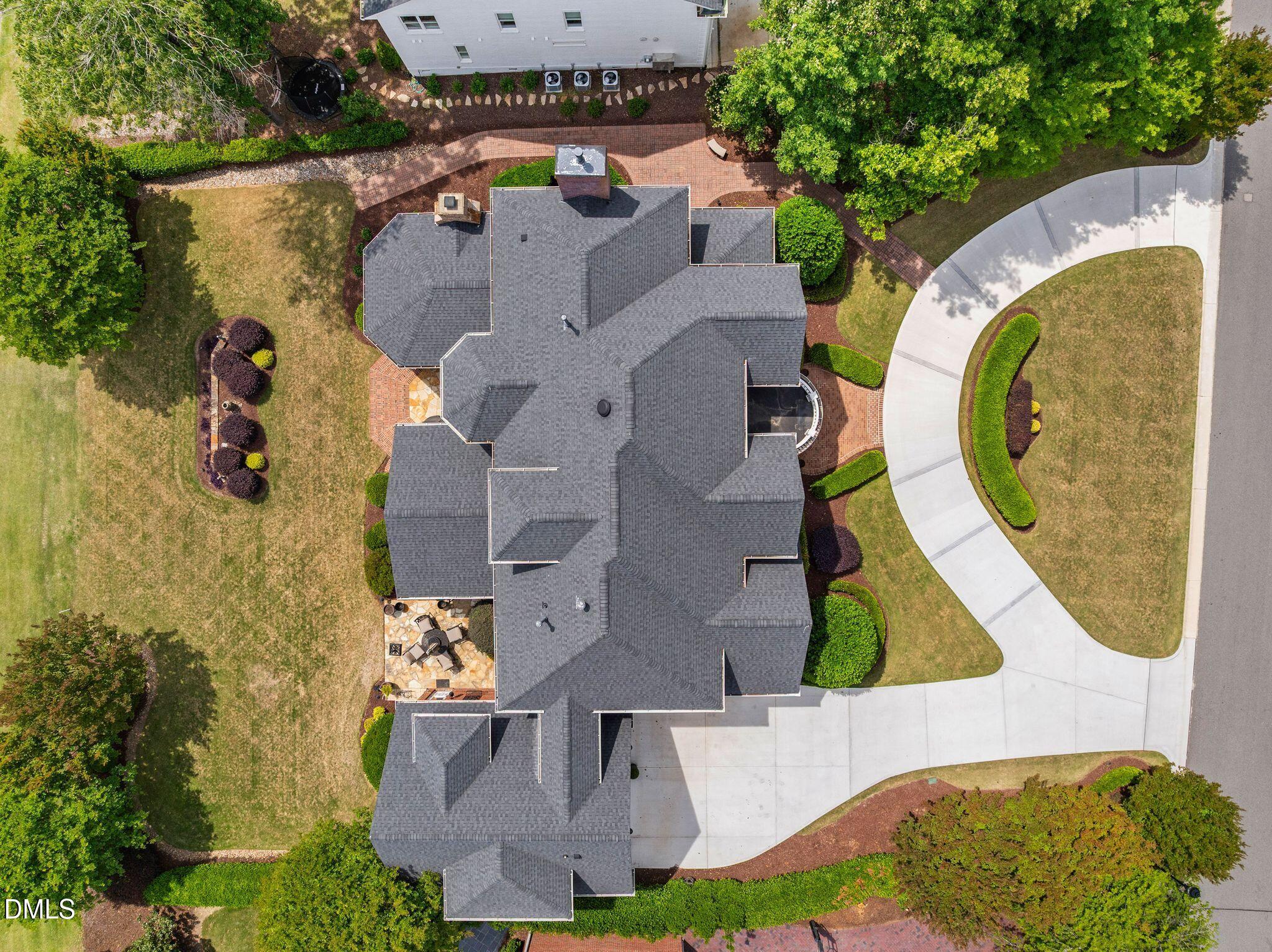 304 Pond Bluff Way