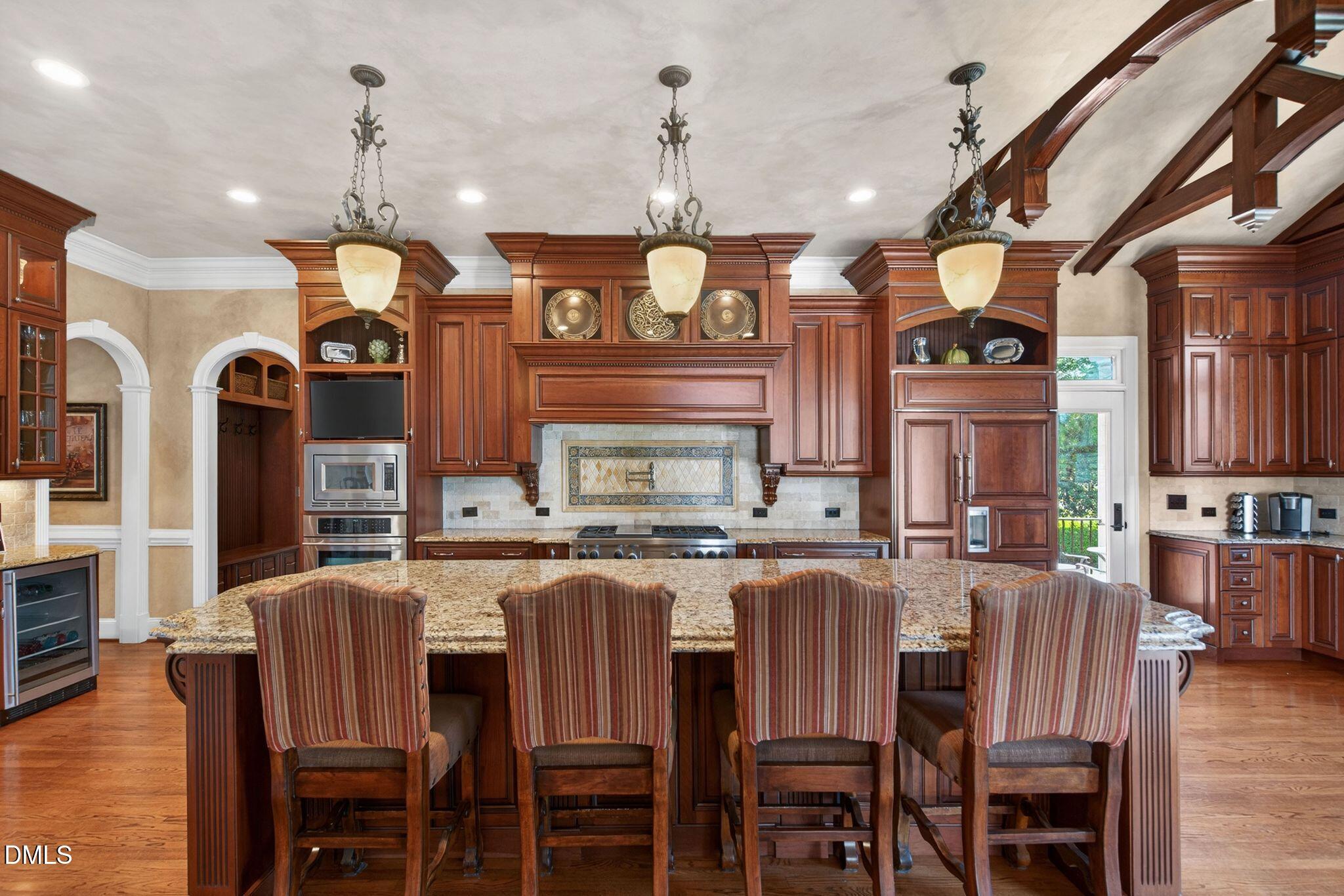 304 Pond Bluff Way