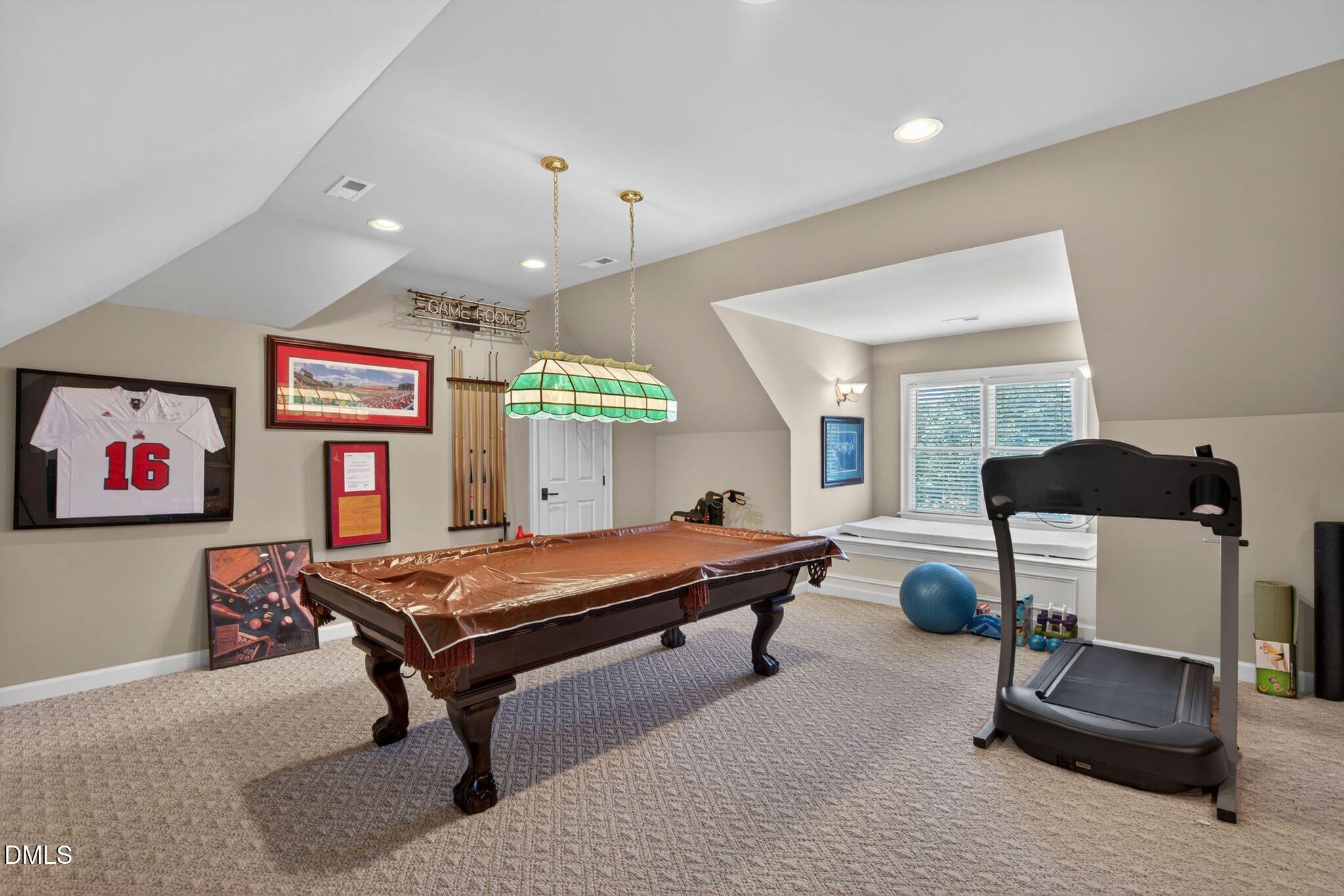 304 Pond Bluff Way