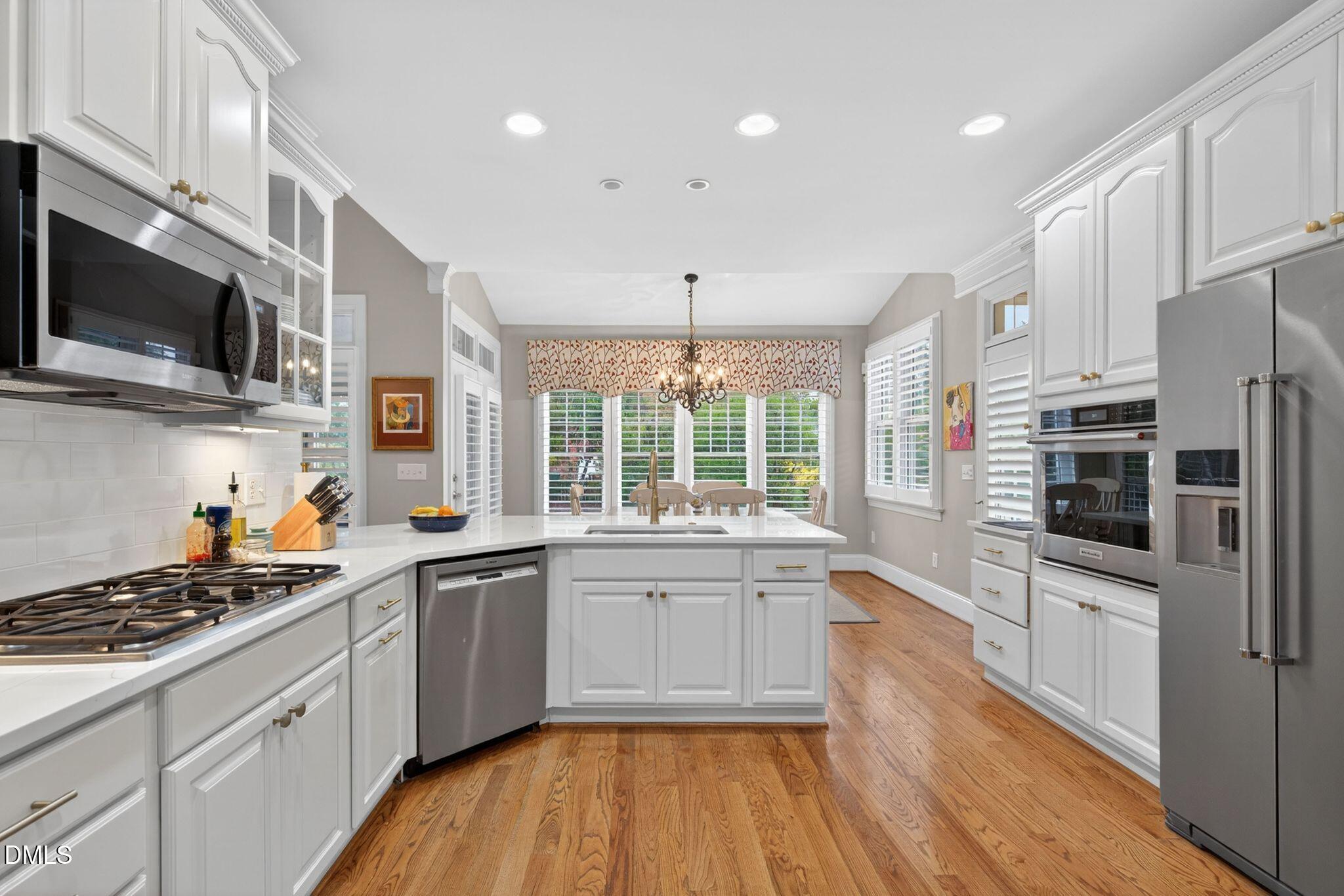 801 Preston Village Way