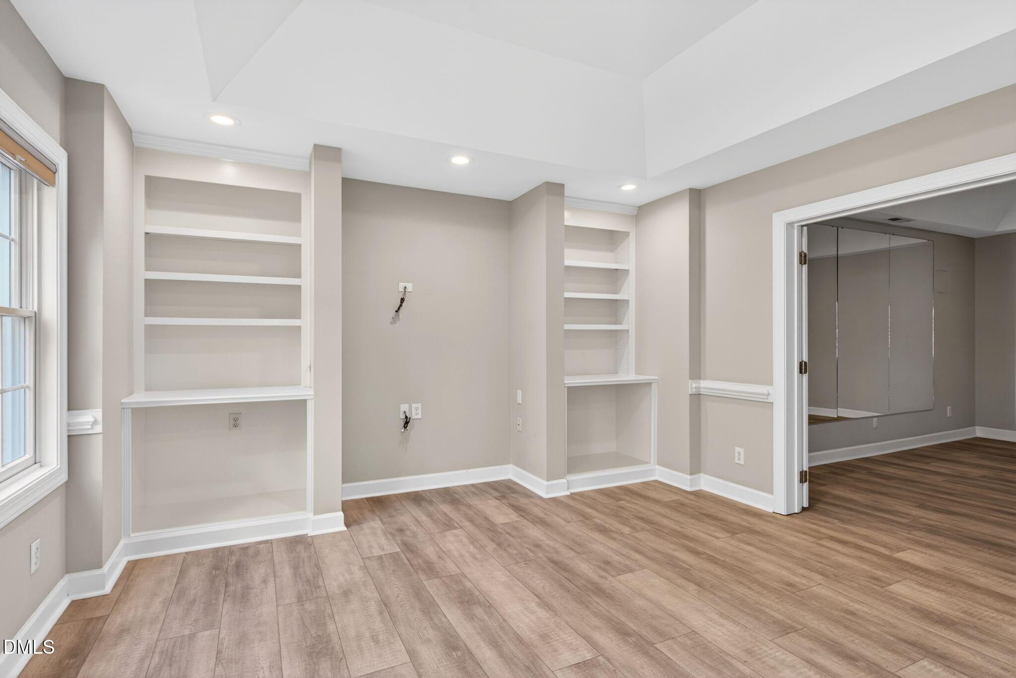 100 Listokin Court