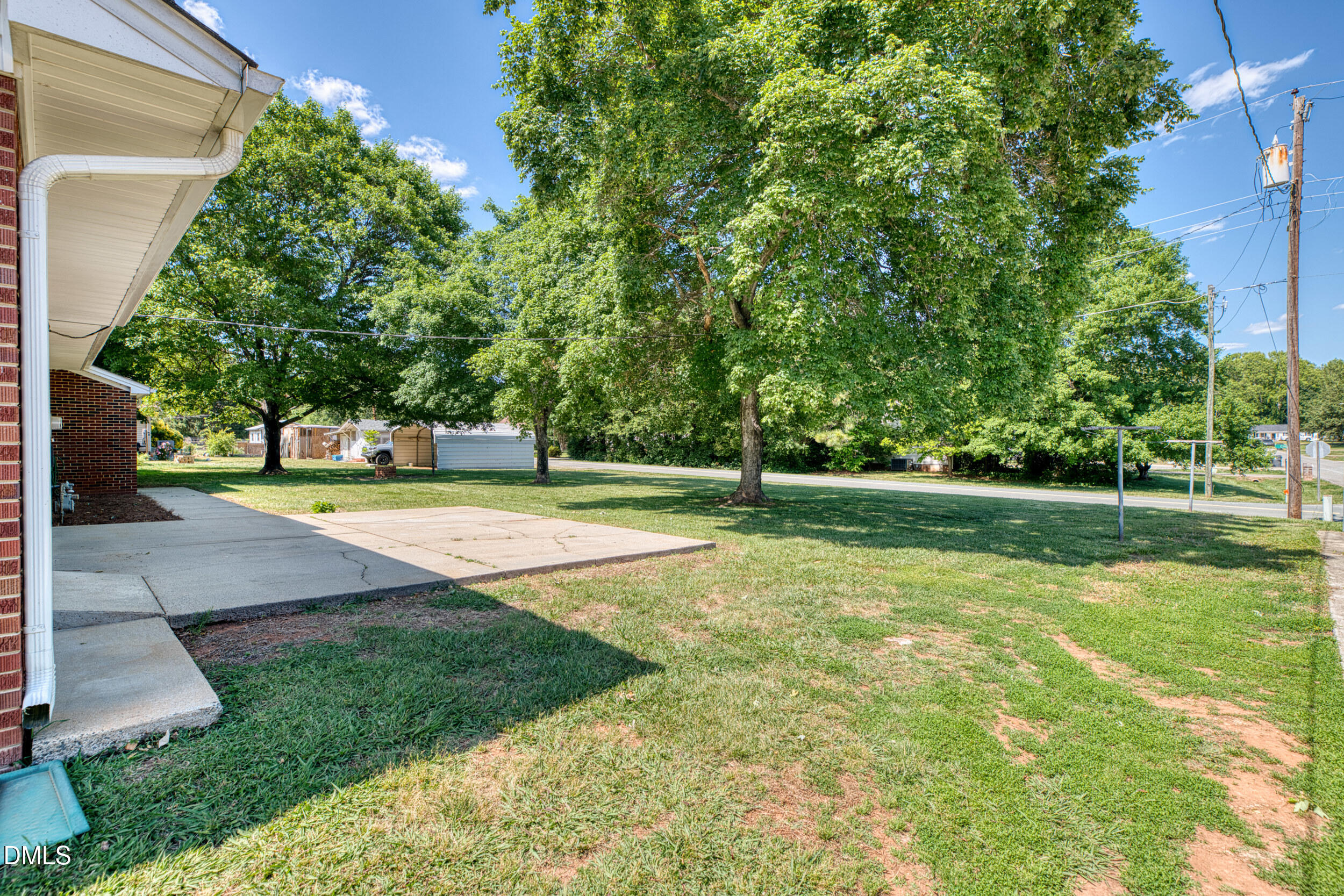 209 N Wilkins Road