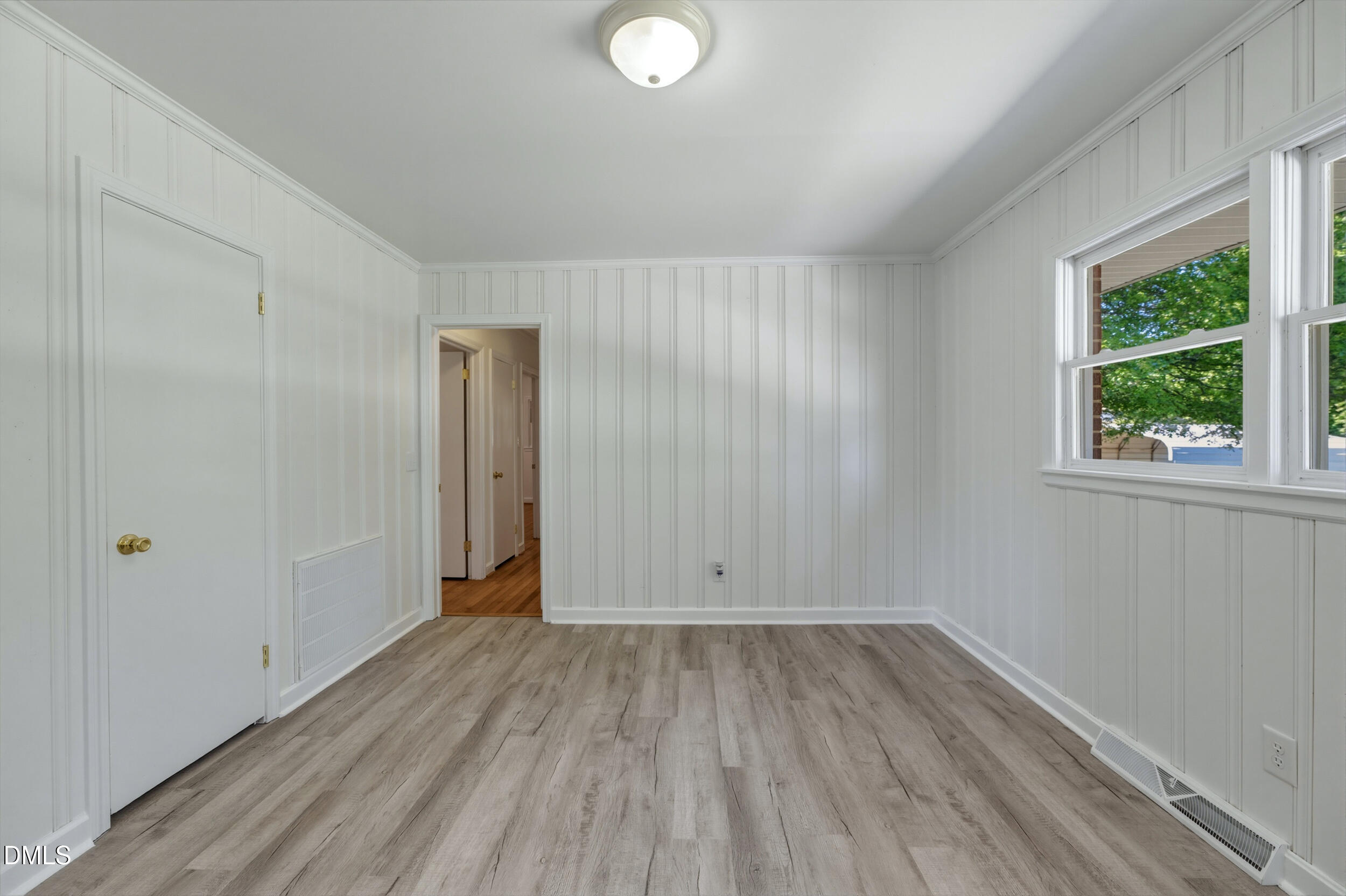 209 N Wilkins Road