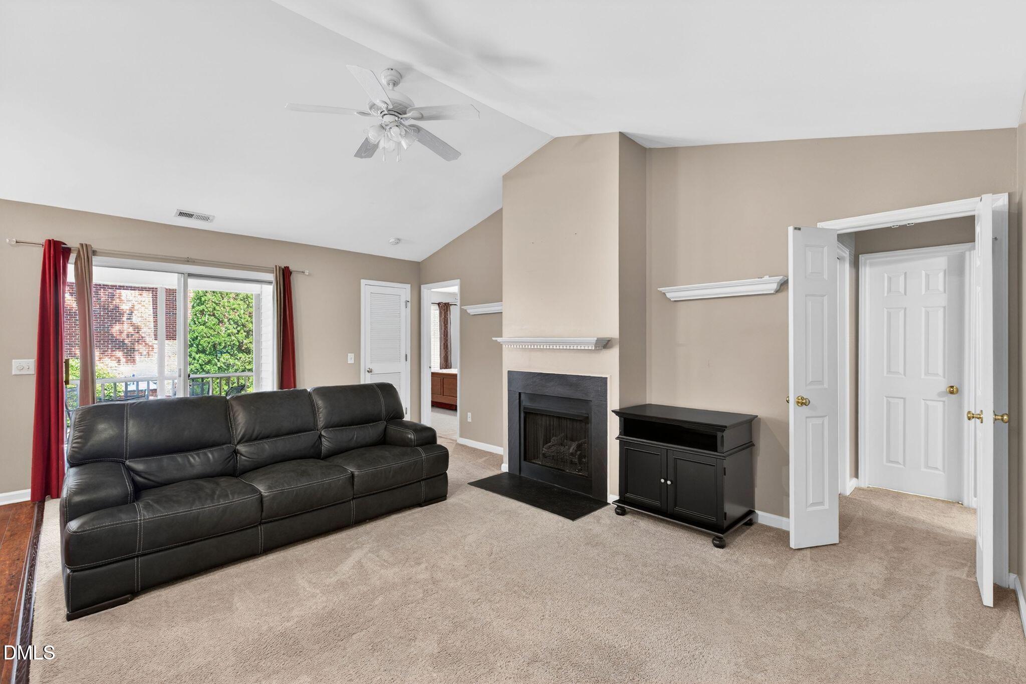 4222 Wellington Ridge Loop