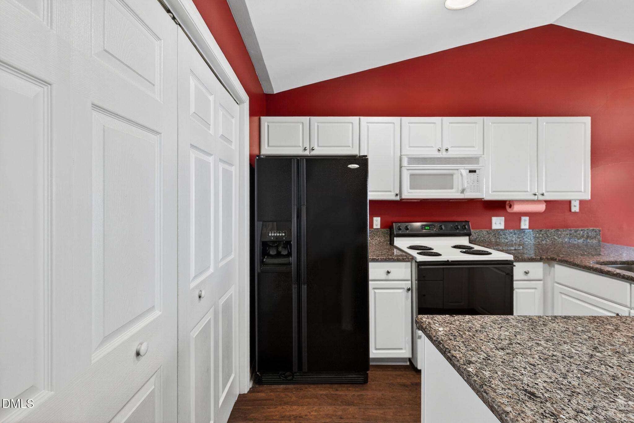 4222 Wellington Ridge Loop