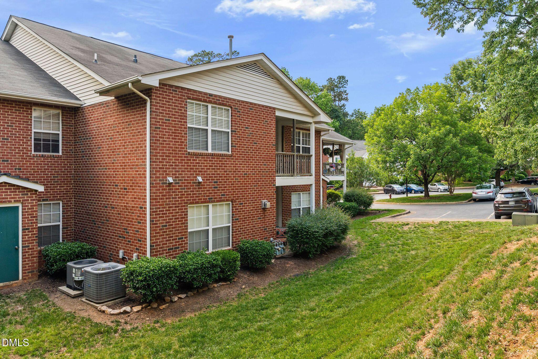 4222 Wellington Ridge Loop