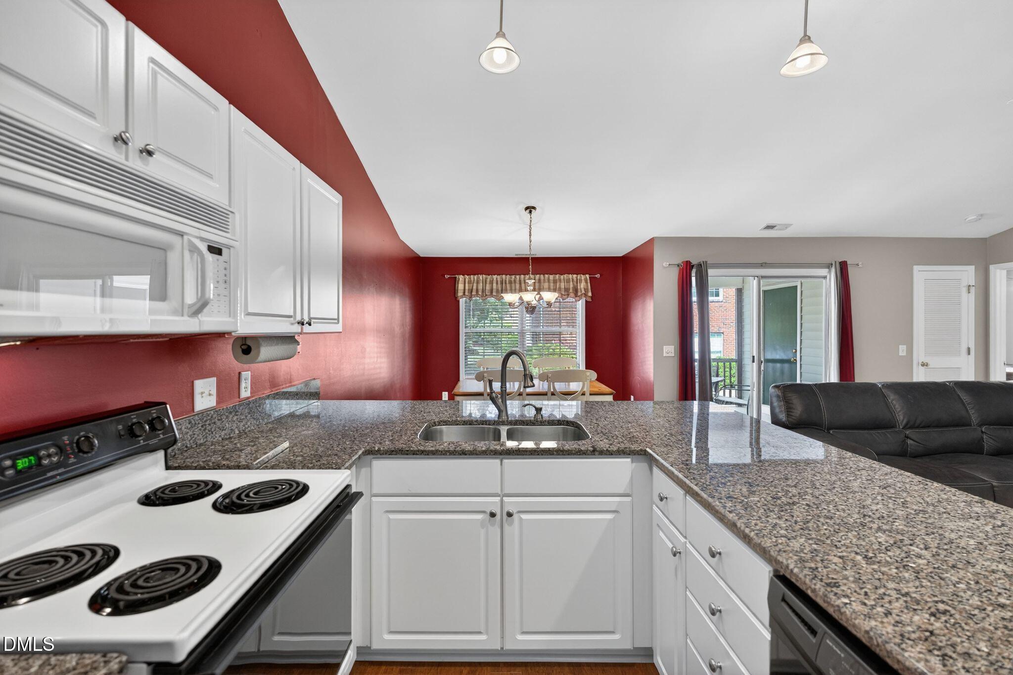 4222 Wellington Ridge Loop