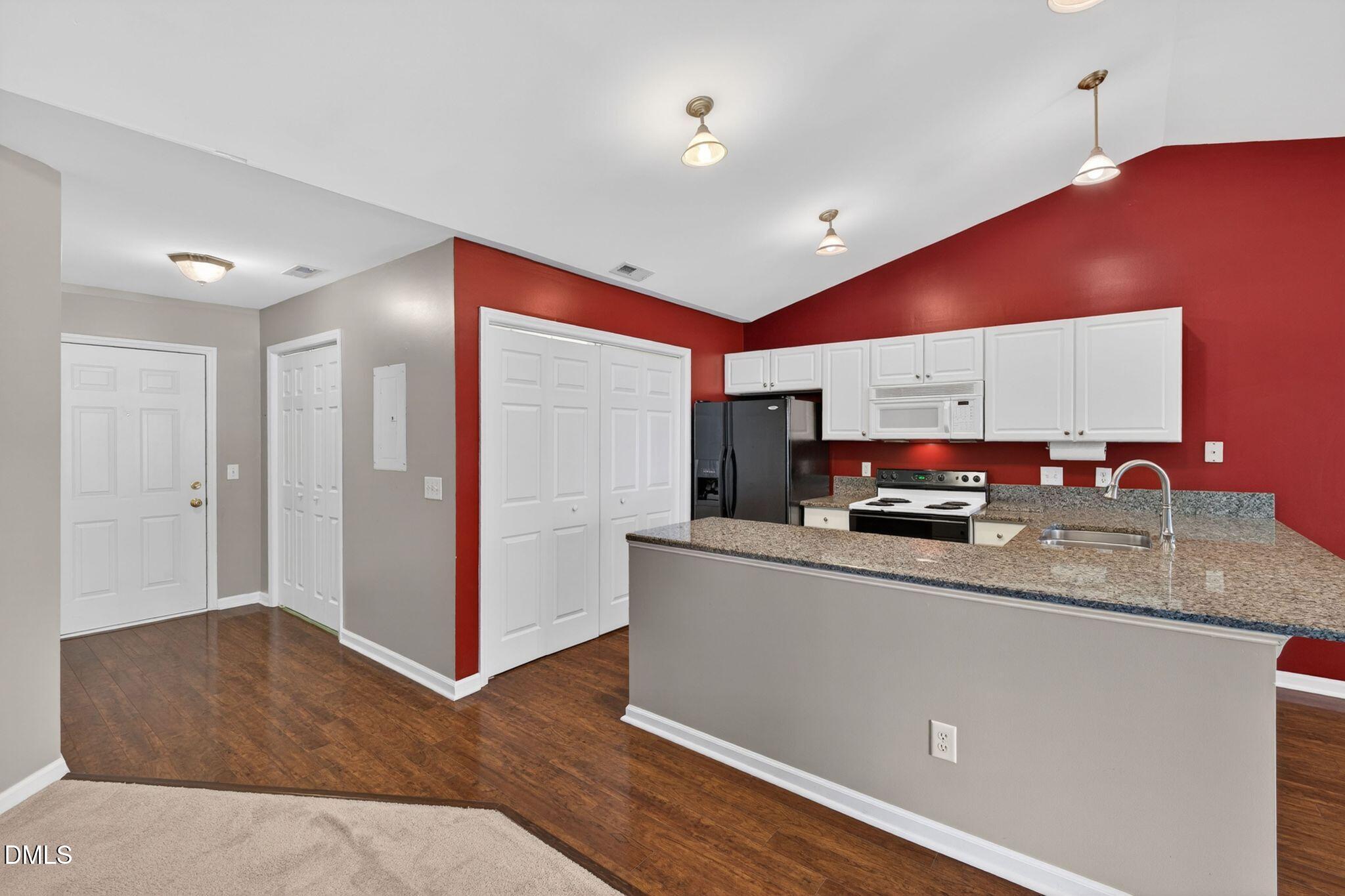4222 Wellington Ridge Loop