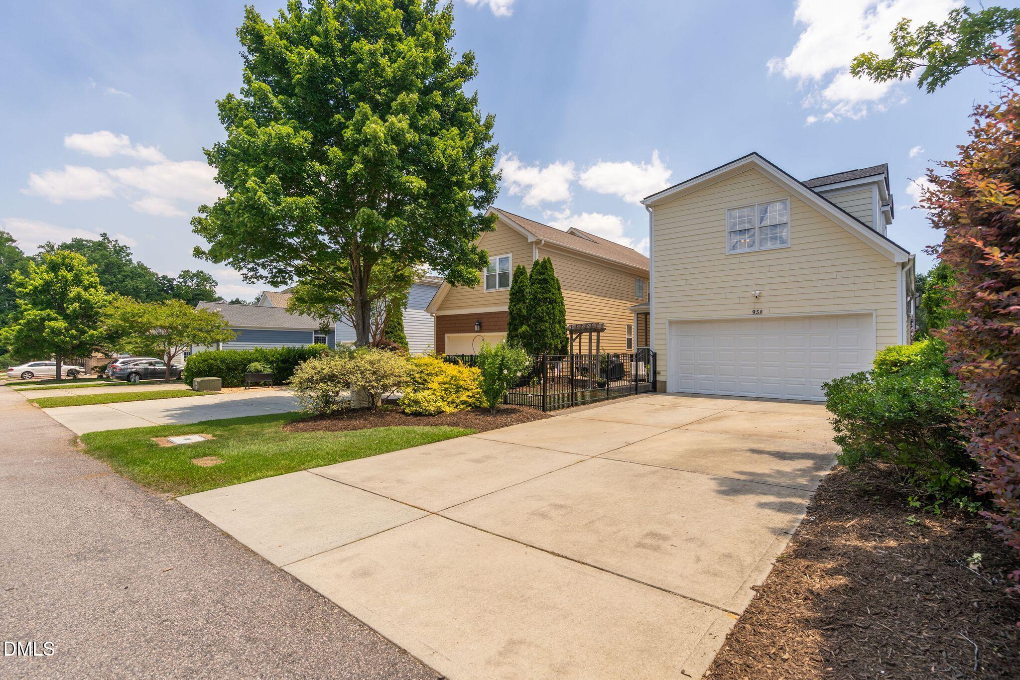 958 Tender Drive