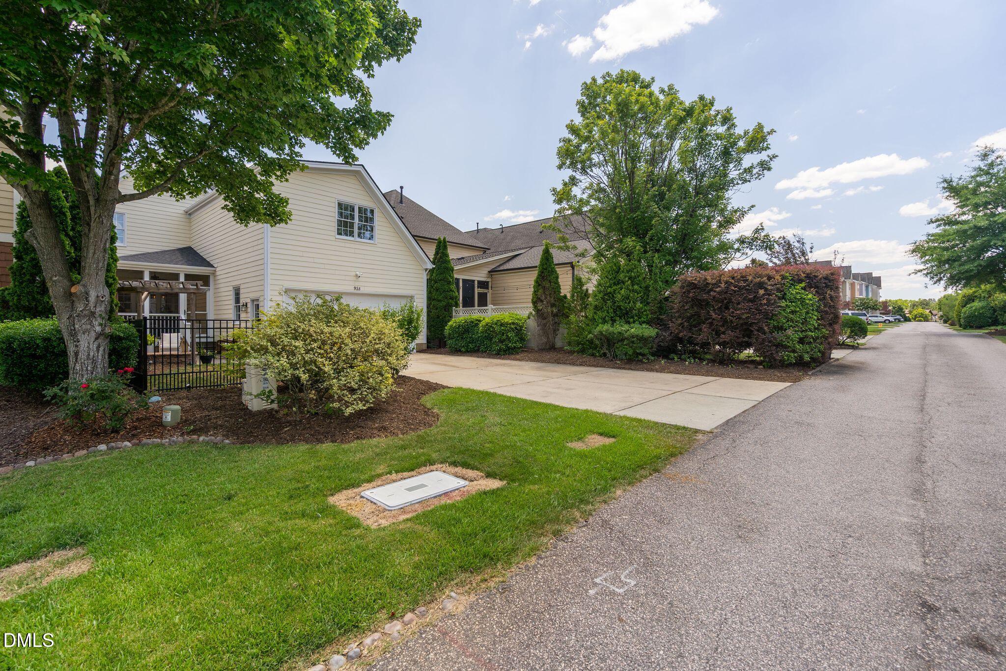 958 Tender Drive