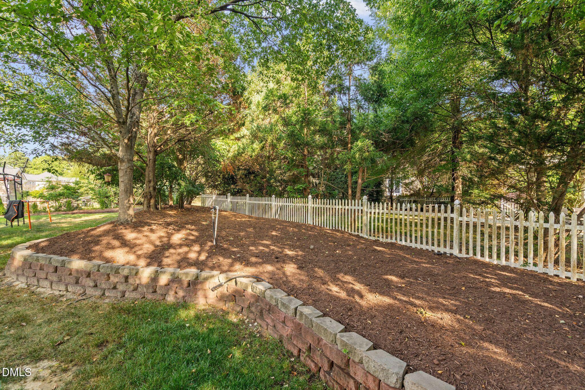 103 Gambardelli Court