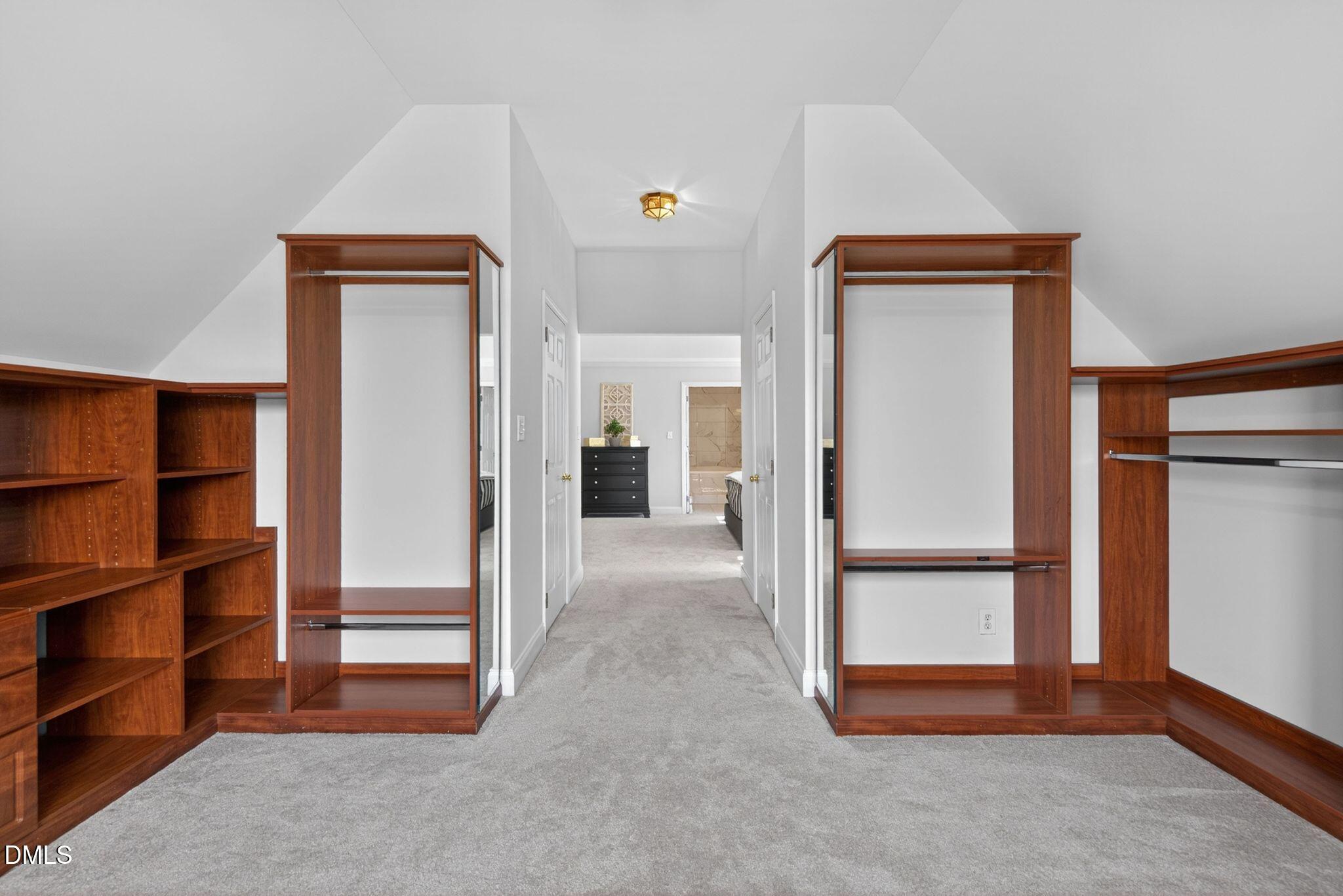 103 Gambardelli Court