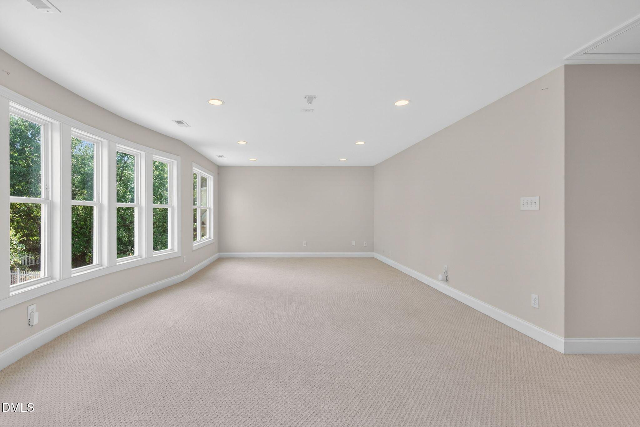 103 Gambardelli Court