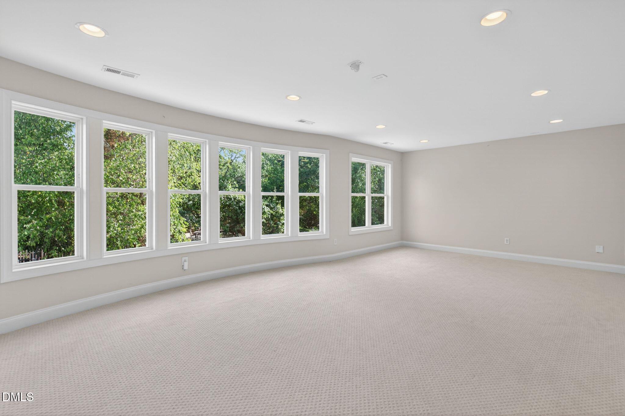103 Gambardelli Court