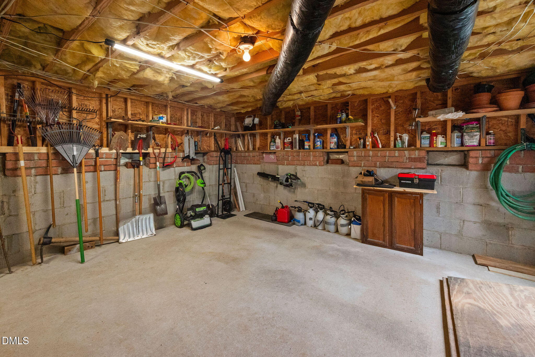 121 Bending Oak Way