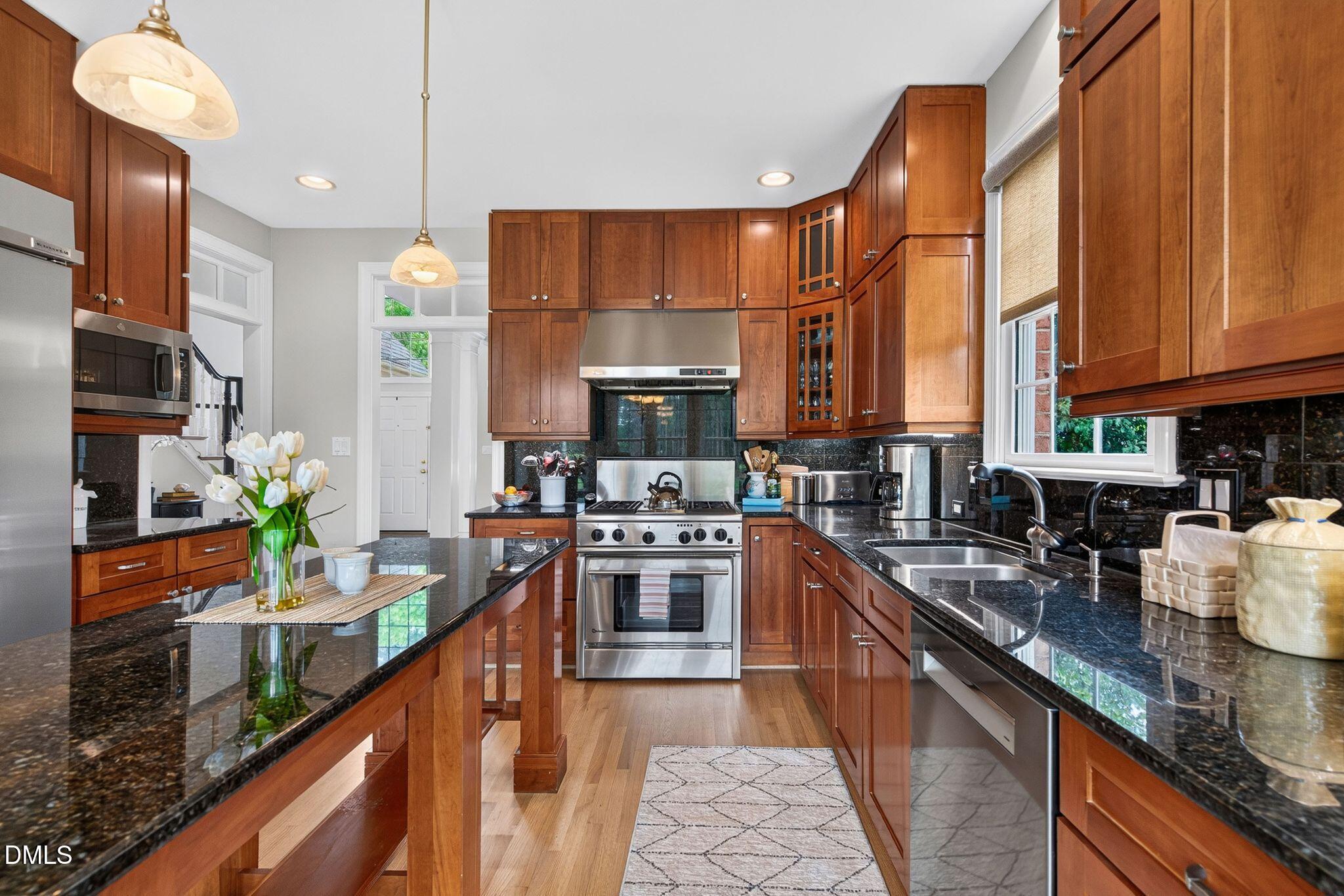 121 Bending Oak Way