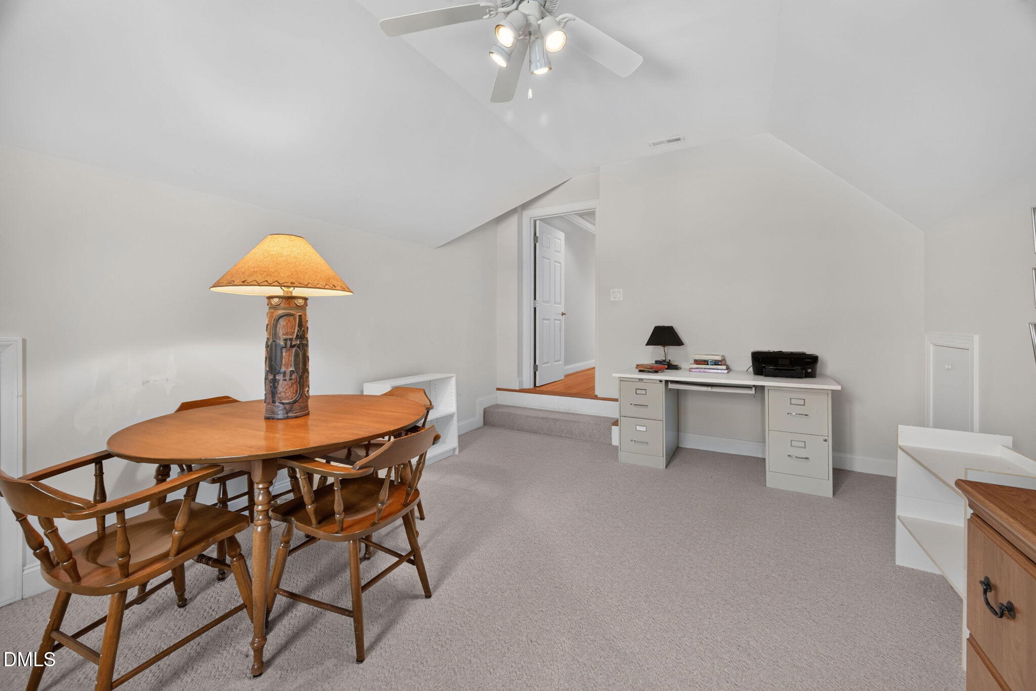 121 Bending Oak Way
