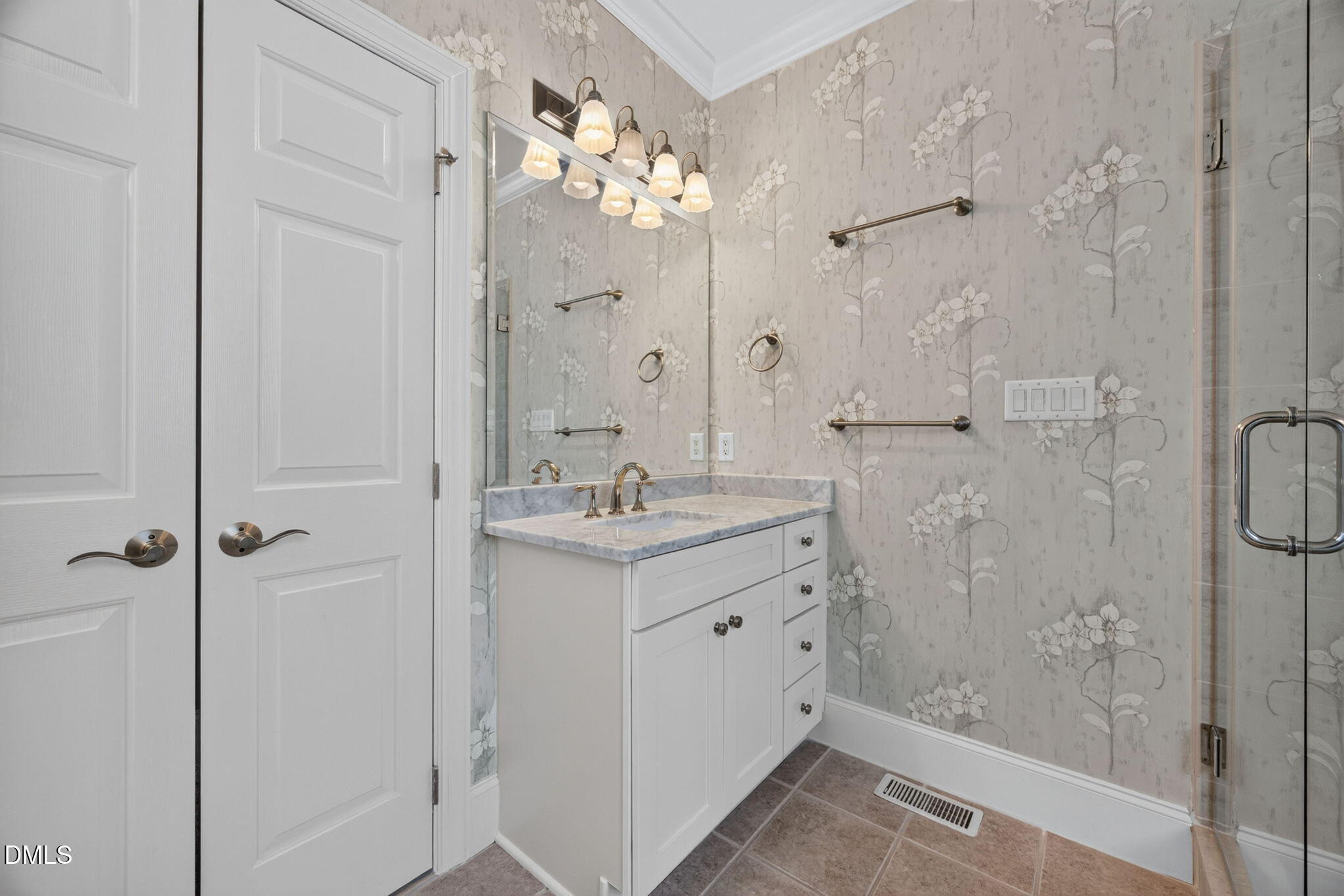 121 Bending Oak Way