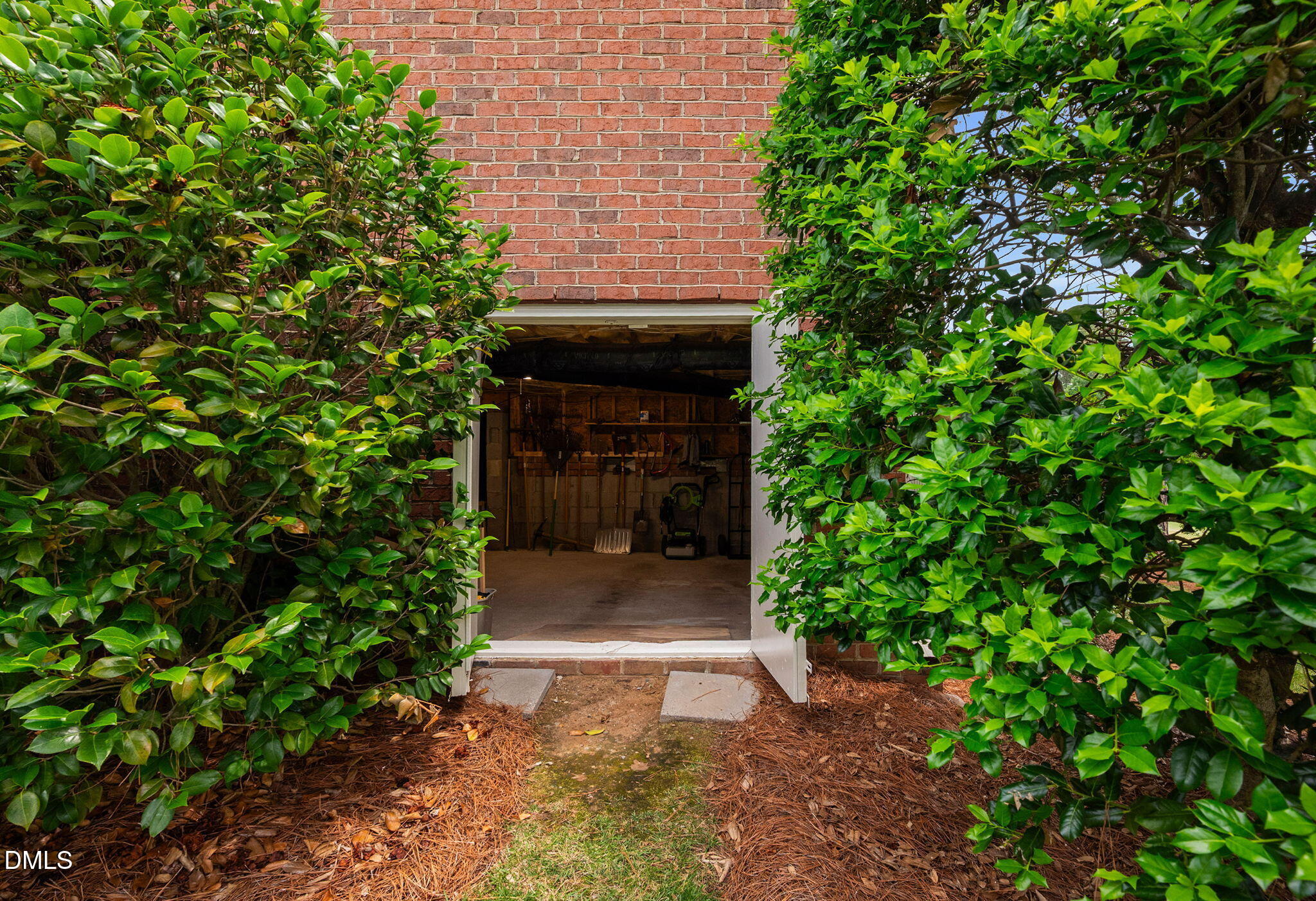 121 Bending Oak Way