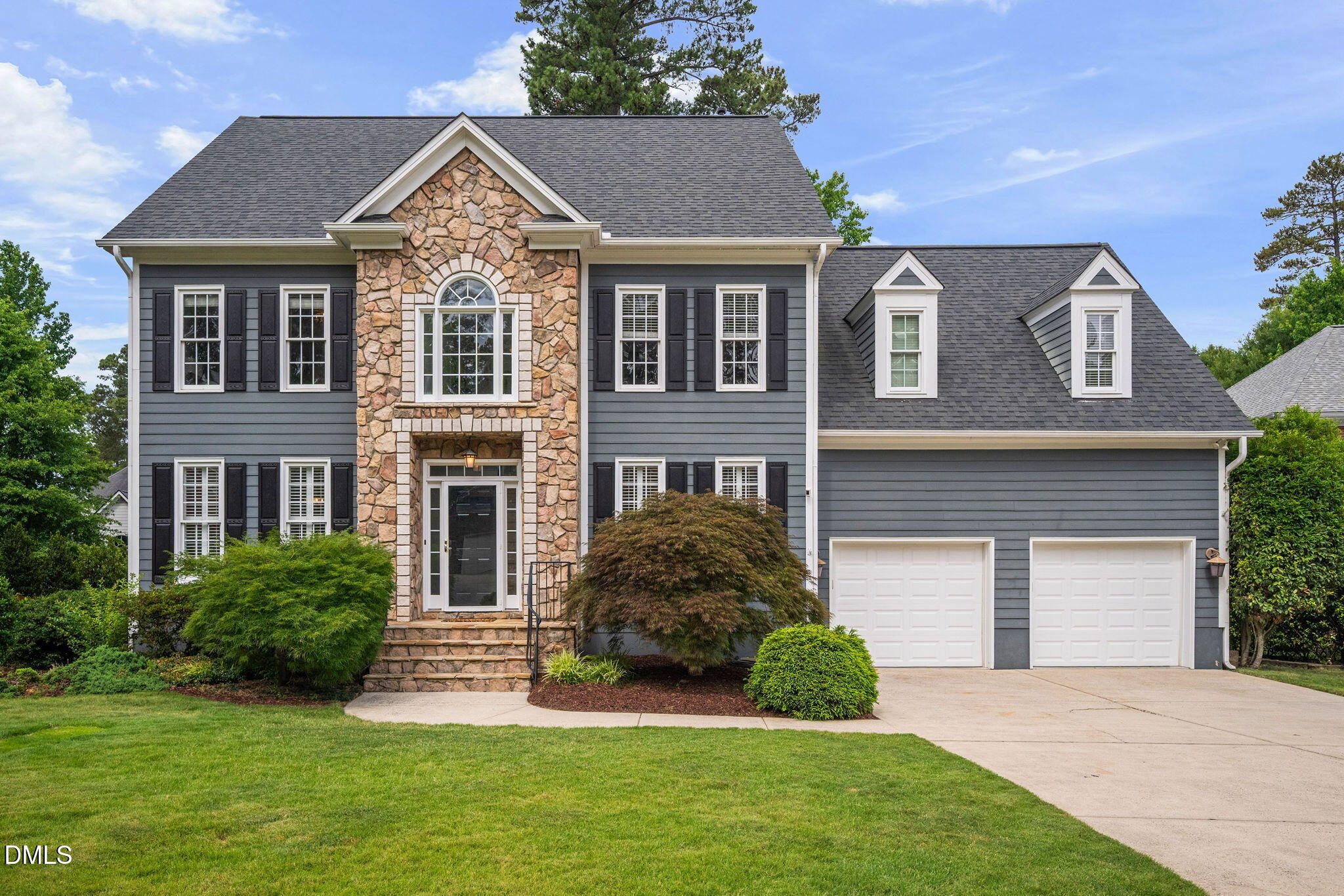 120 Crystlewood Court
