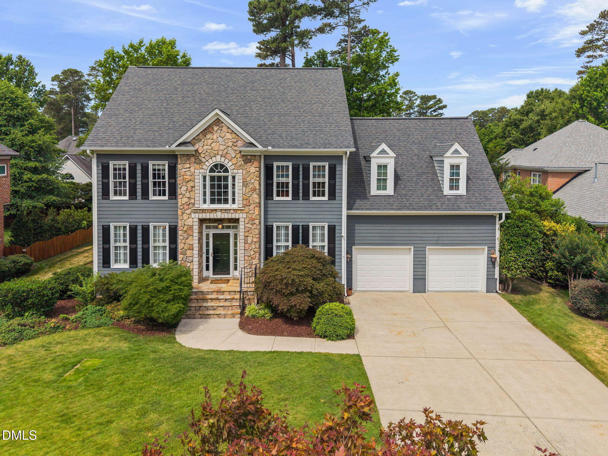120 Crystlewood Court